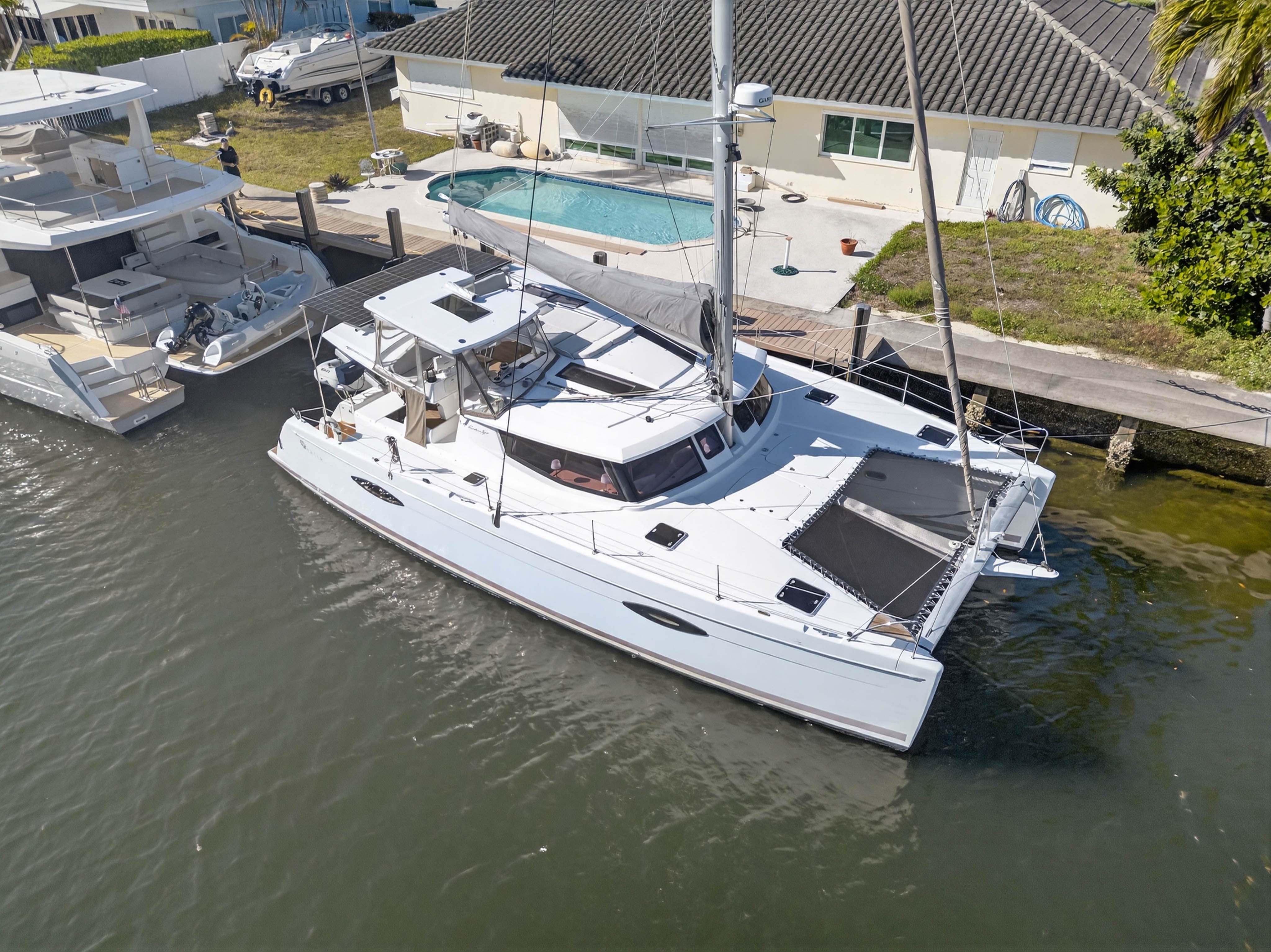 2014 Fountaine Pajot Helia 44 Owners Version