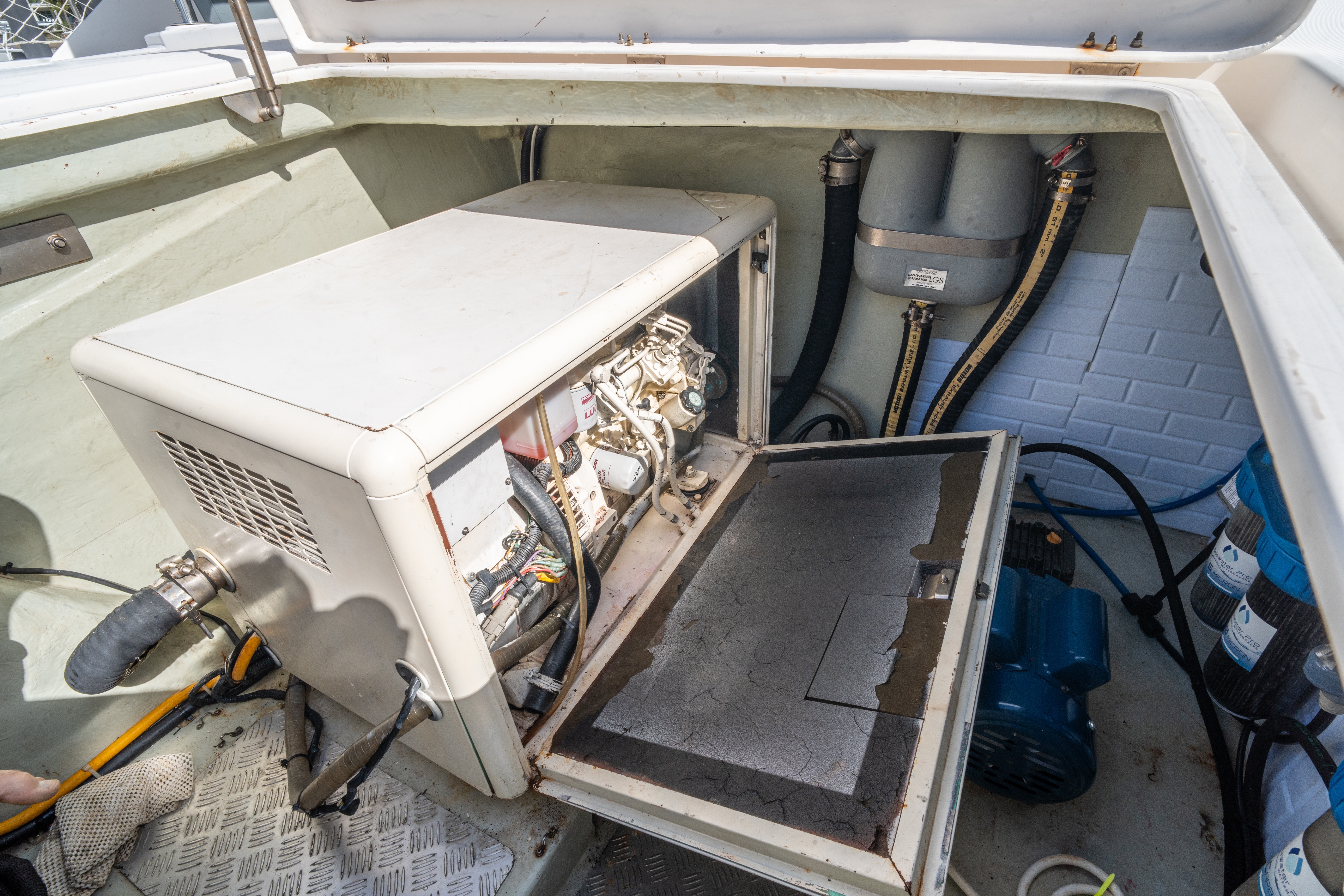 Boat image 72