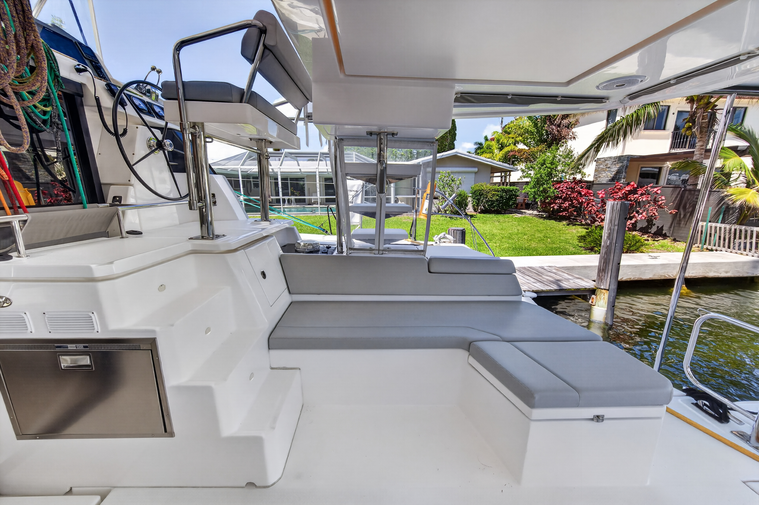 Boat image 11