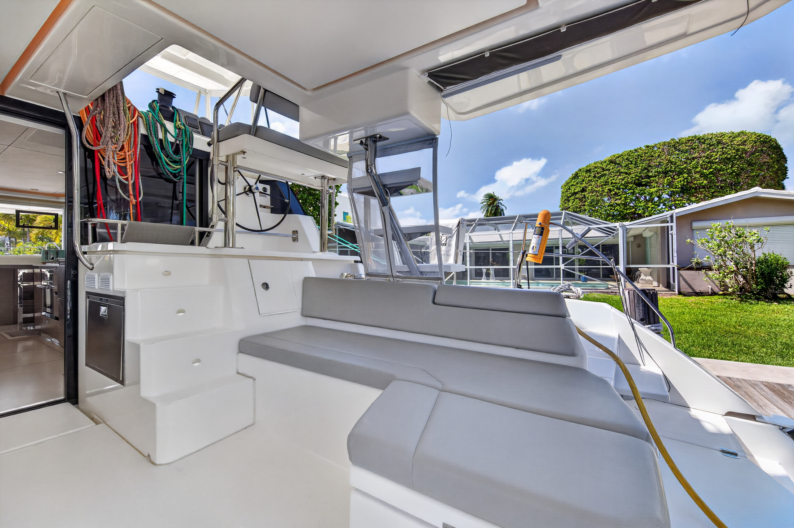 Boat image 13