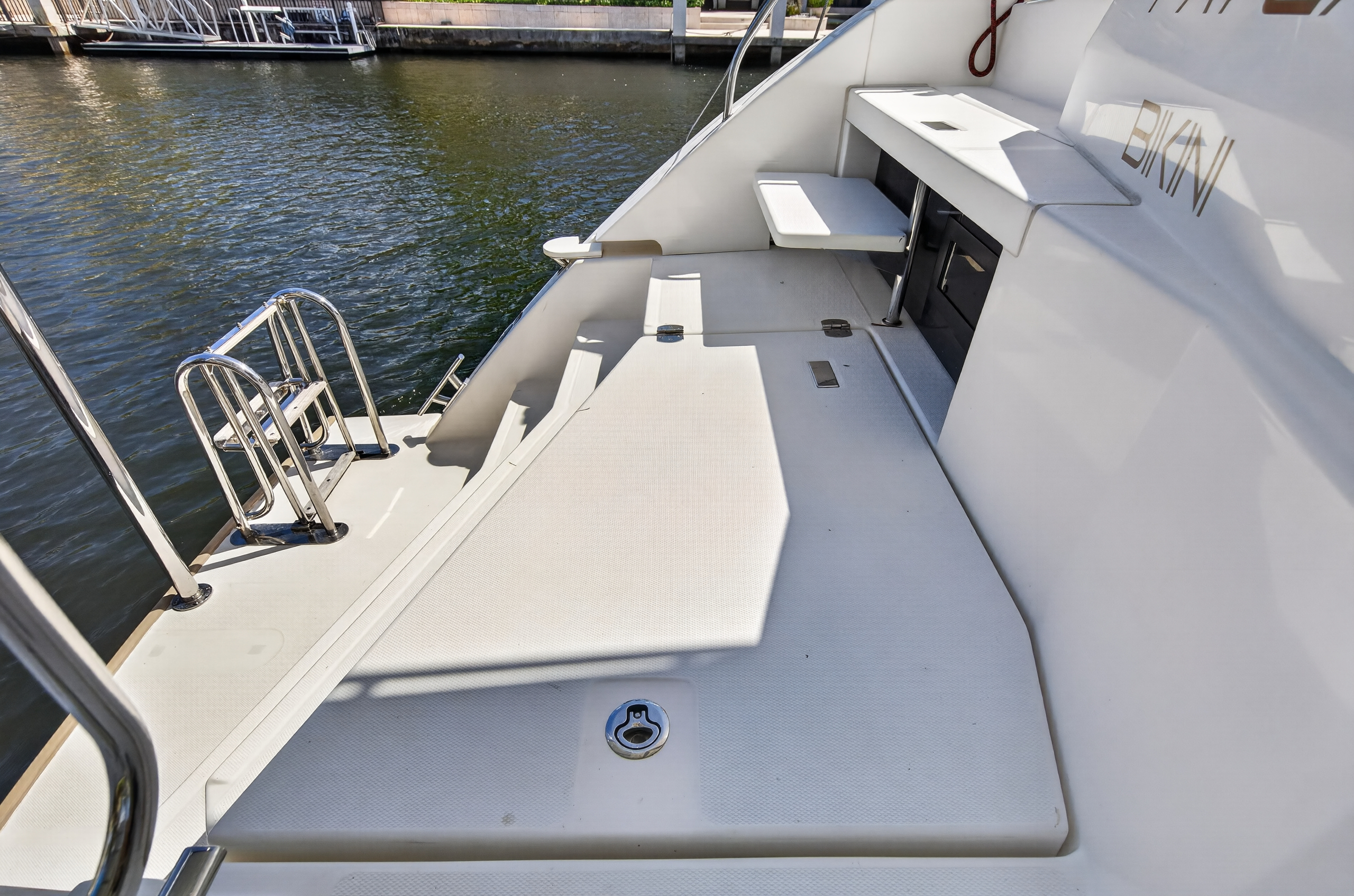 Boat image 17
