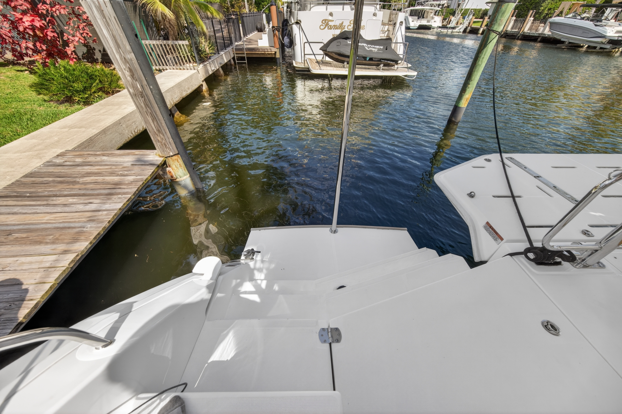 Boat image 18