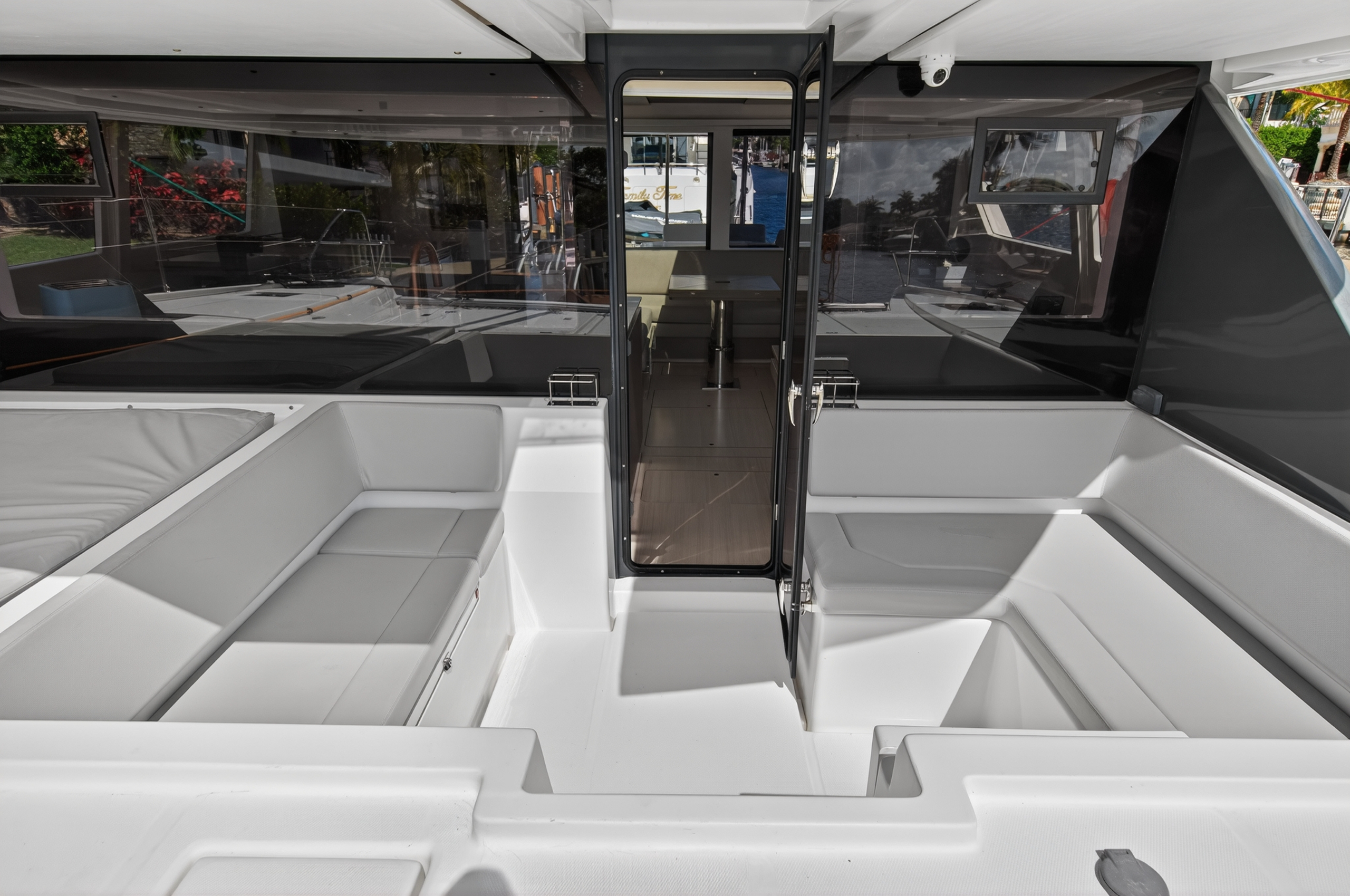 Boat image 40