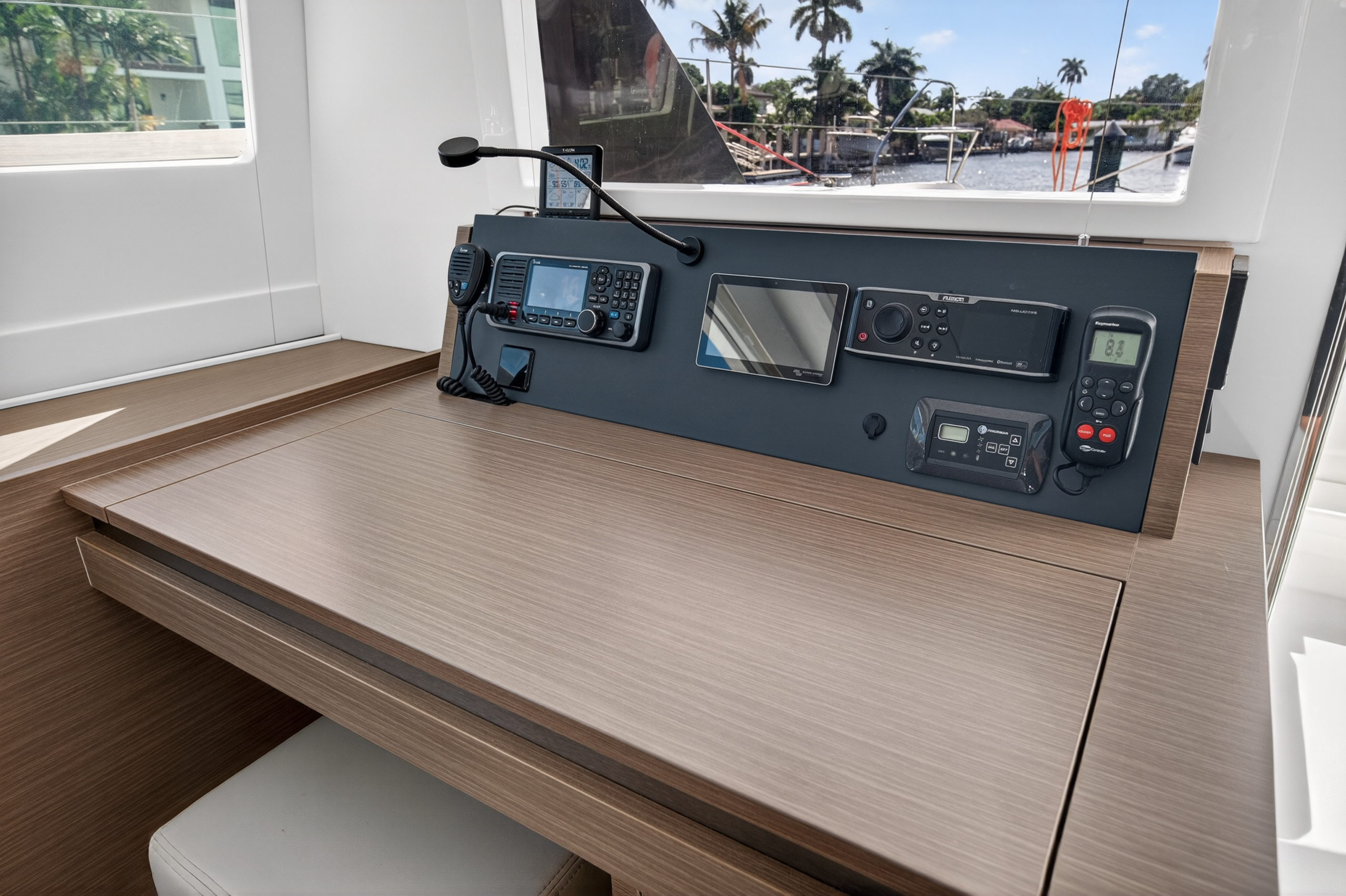 Boat image 78