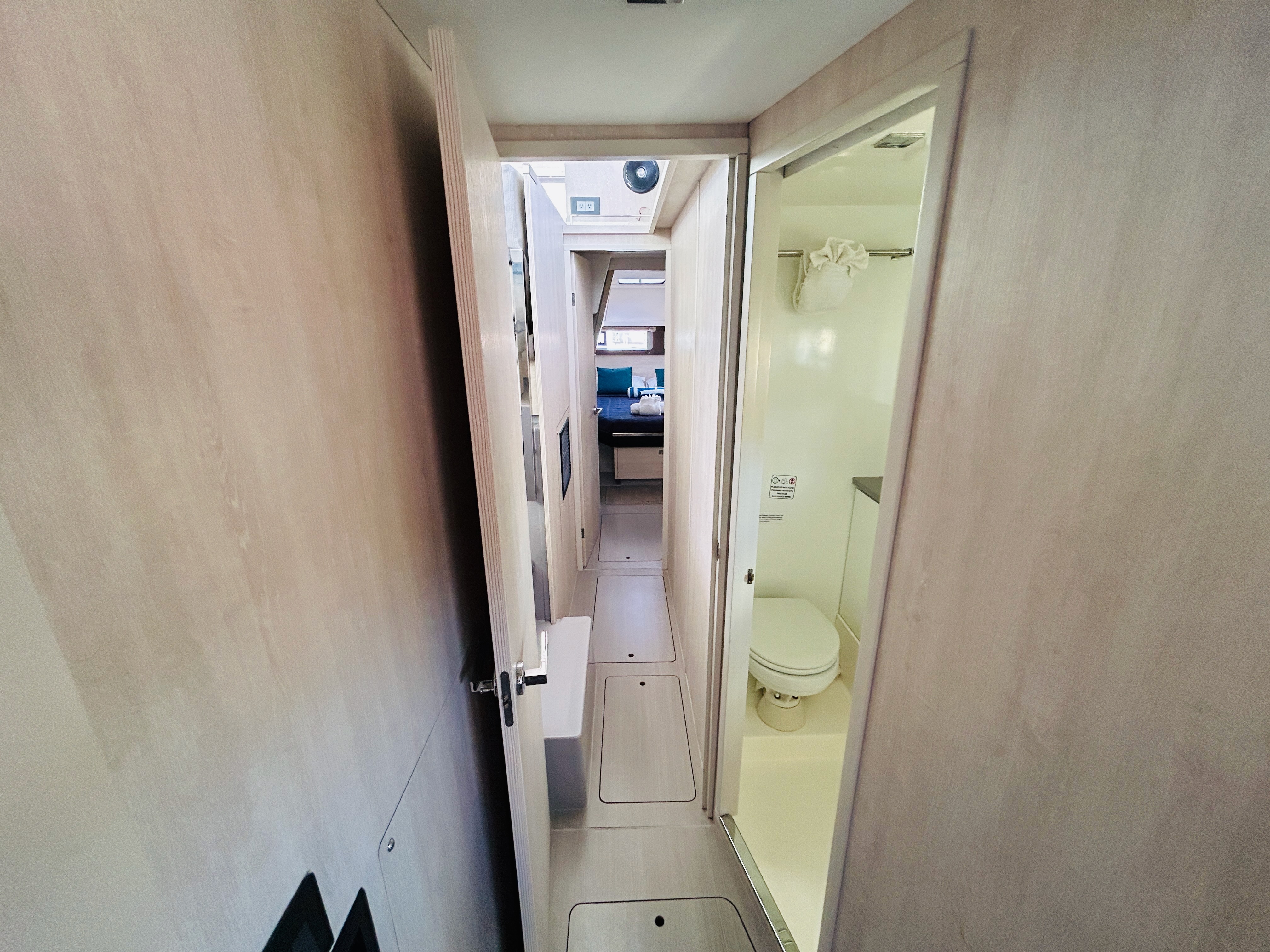 Boat image 26