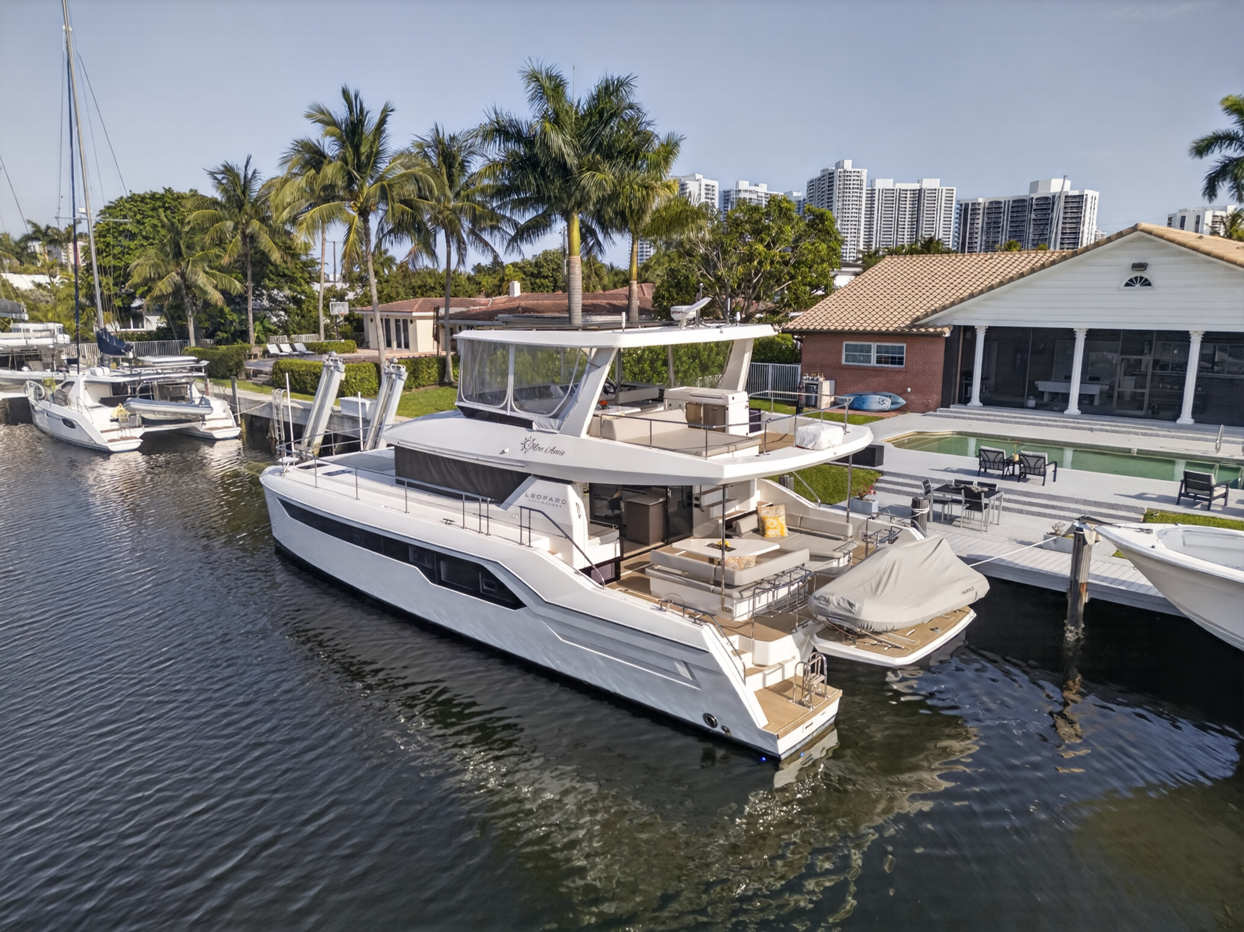 Boat image 8