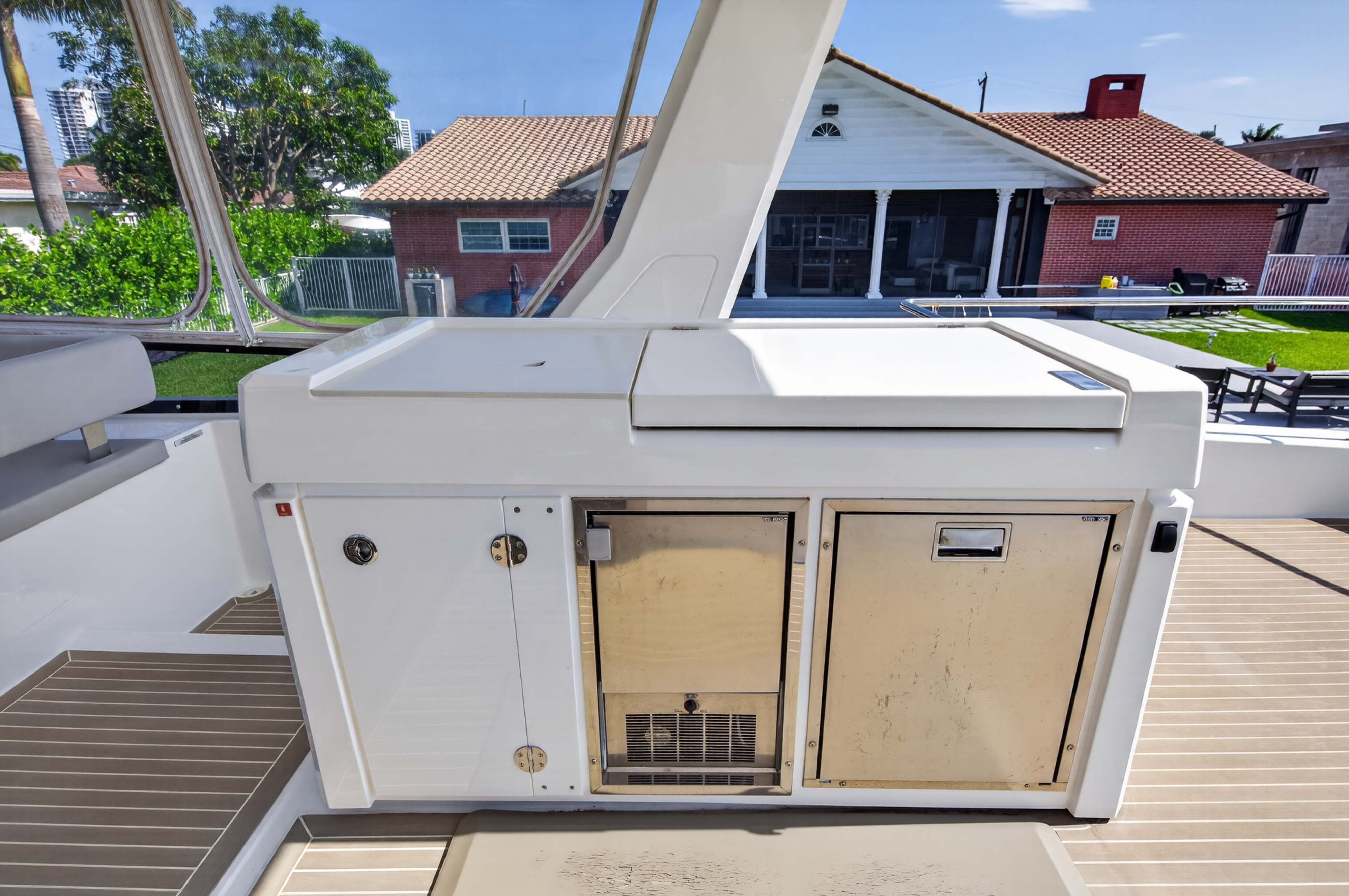 Boat image 21