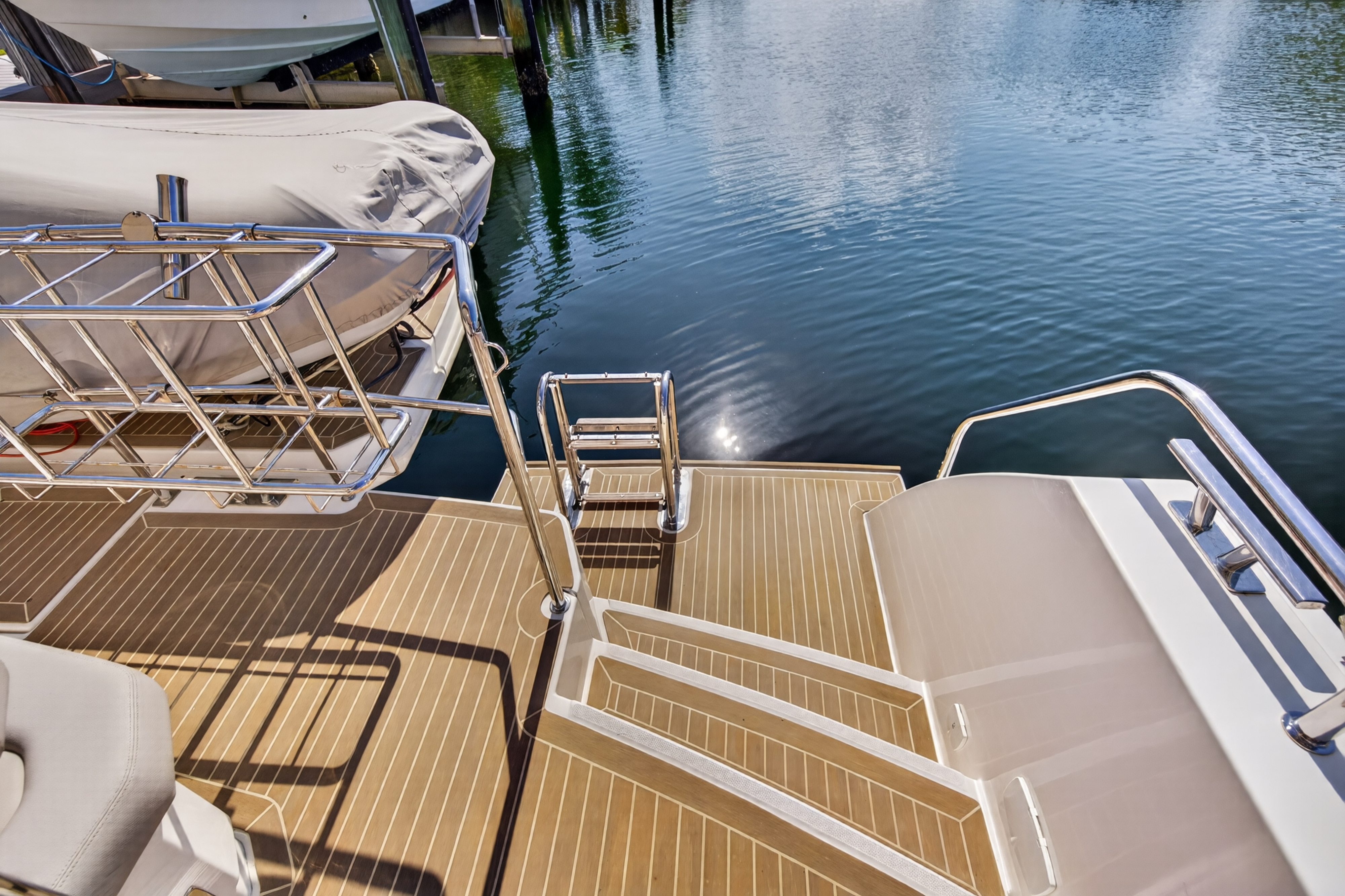 Boat image 42