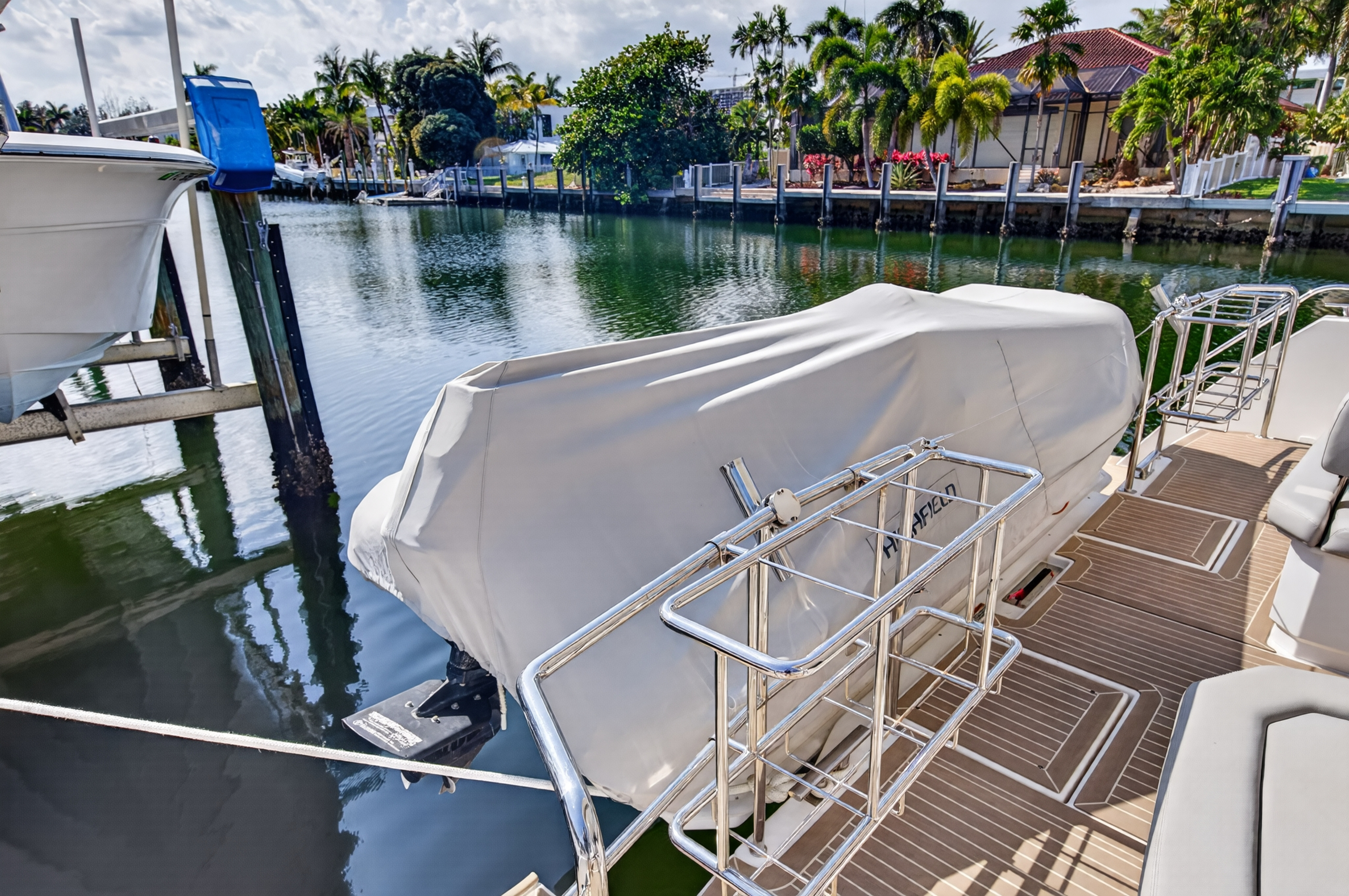 Boat image 44