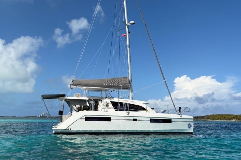 Boat image 1