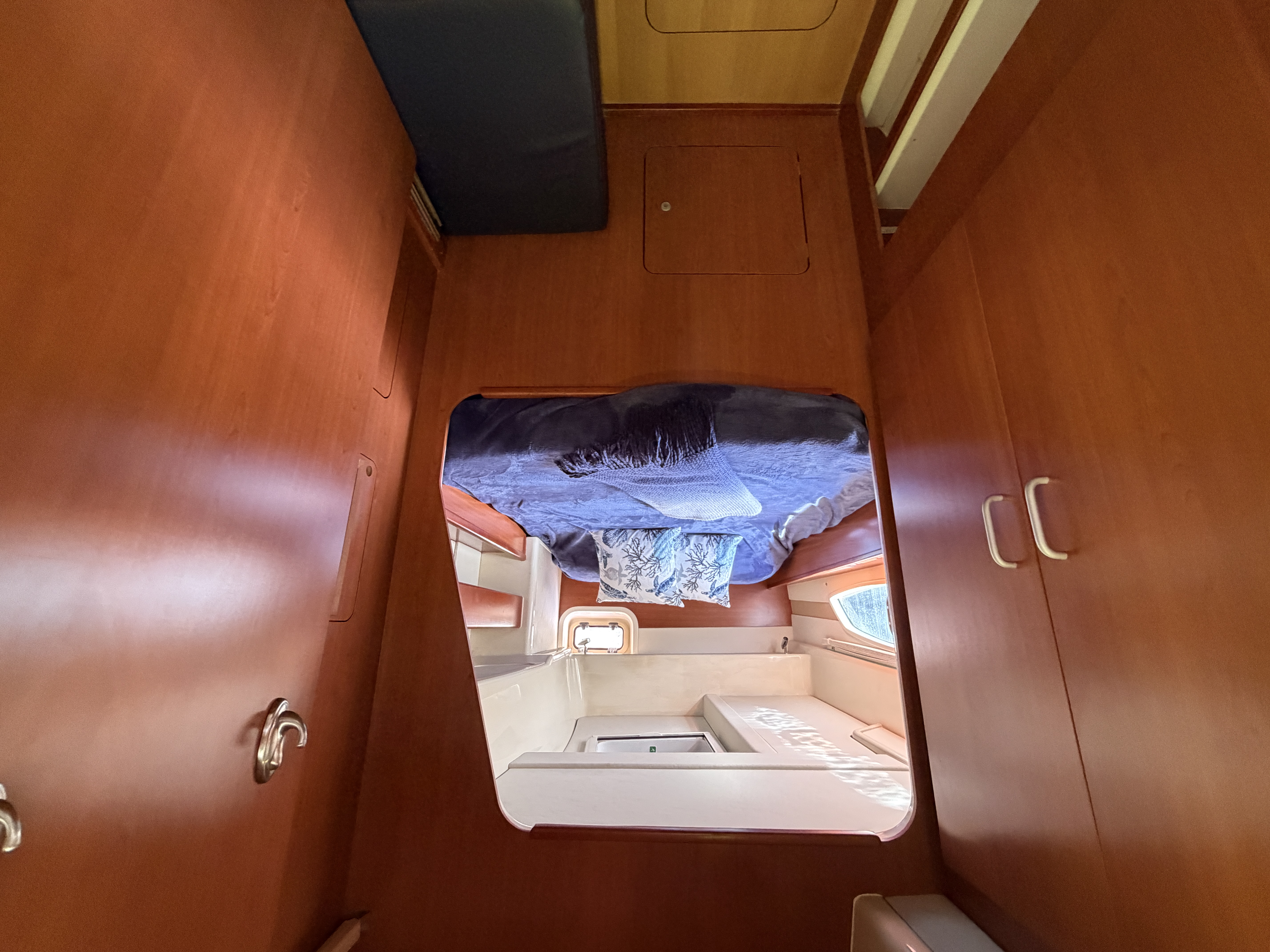 Boat image 56