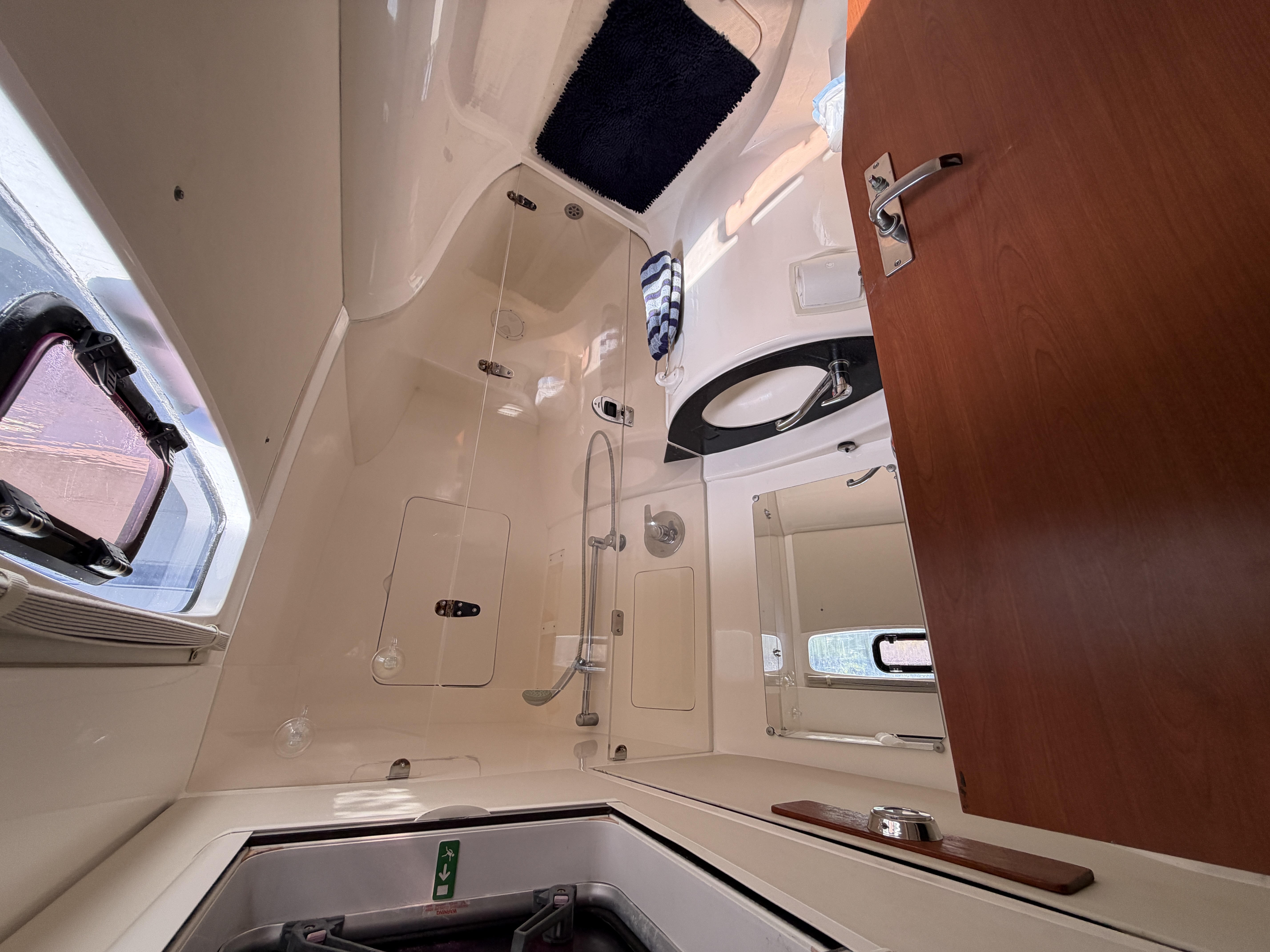 Boat image 60