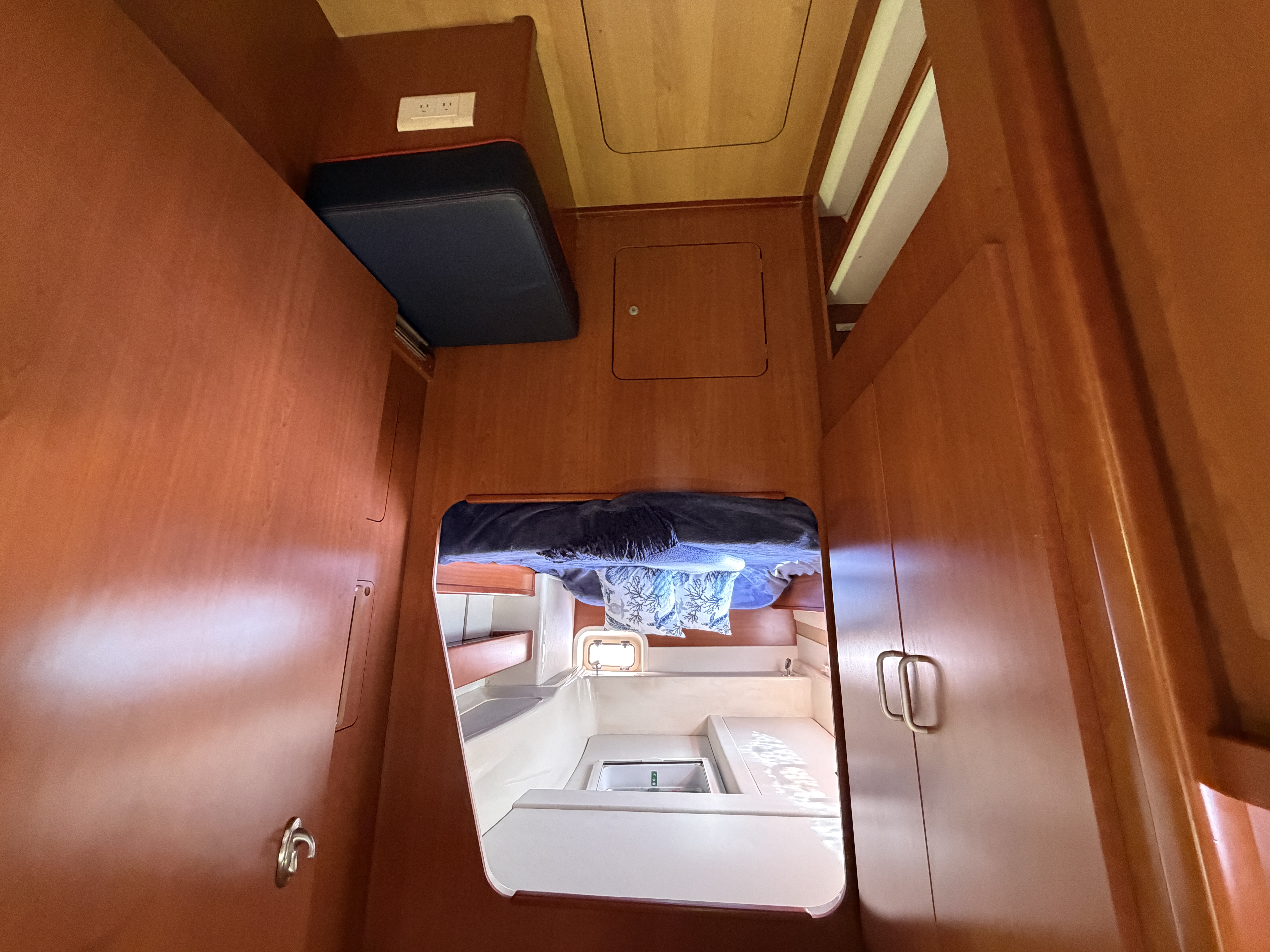 Boat image 70