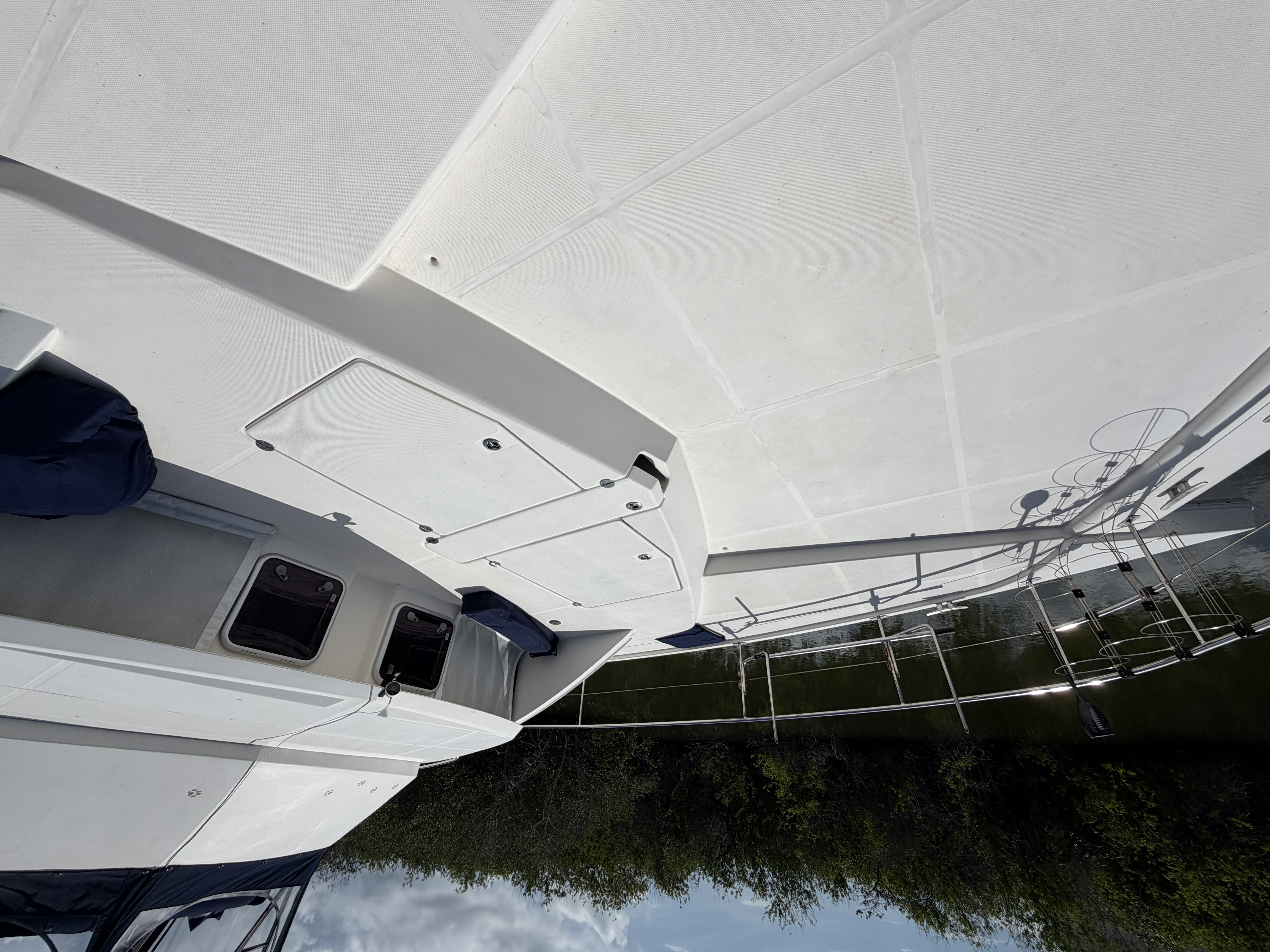 Boat image 98