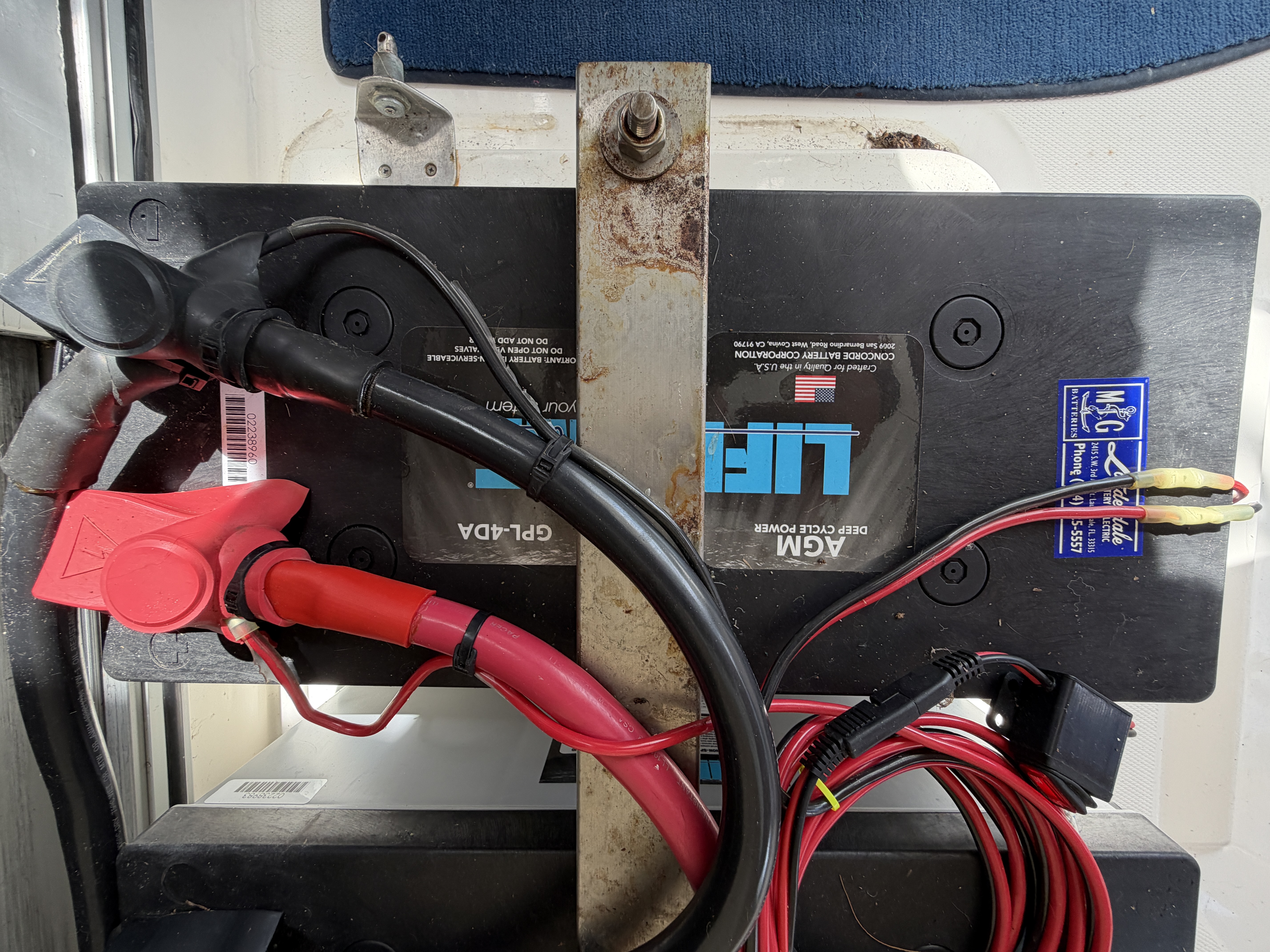 Boat image 128