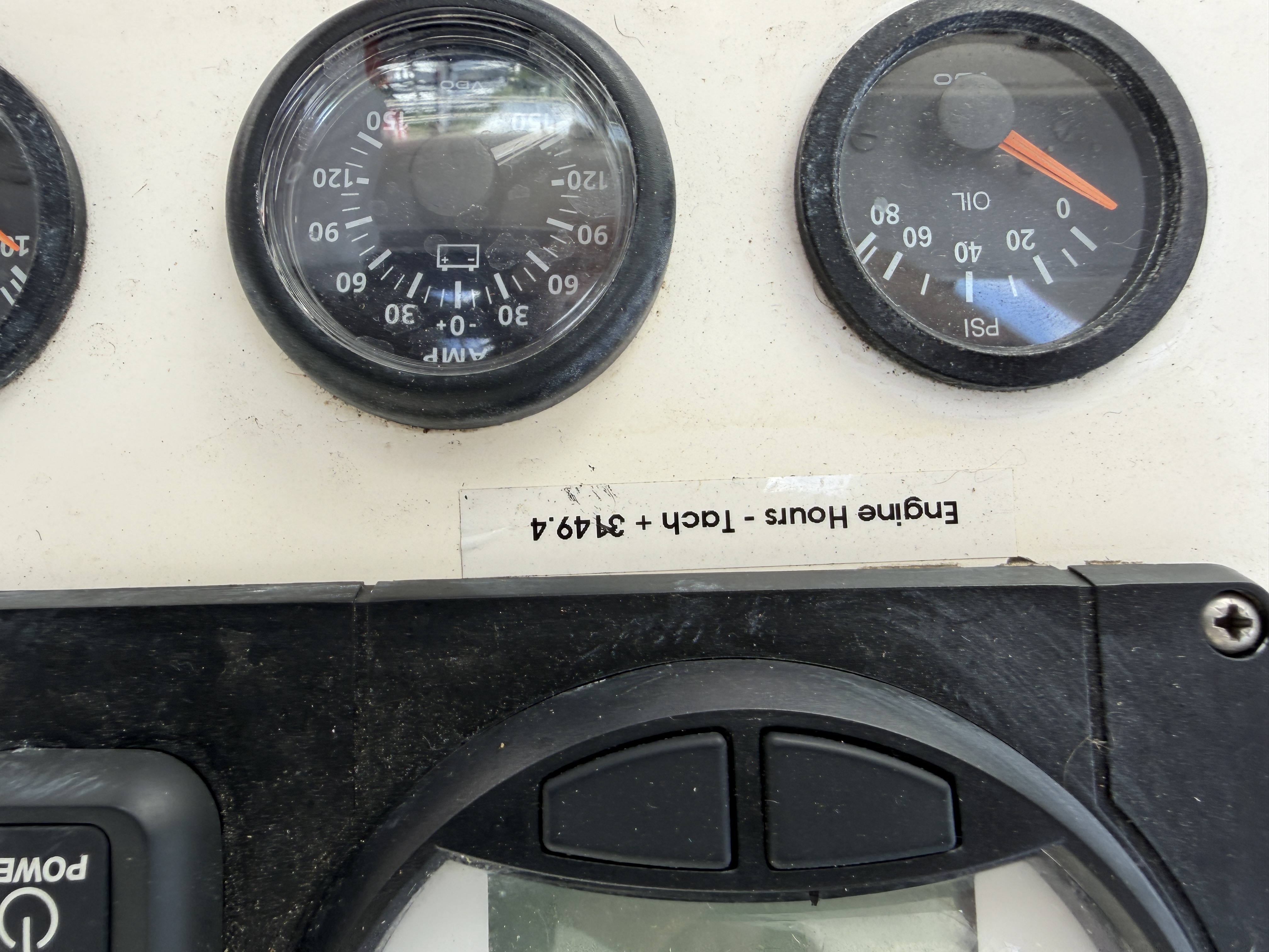 Boat image 27