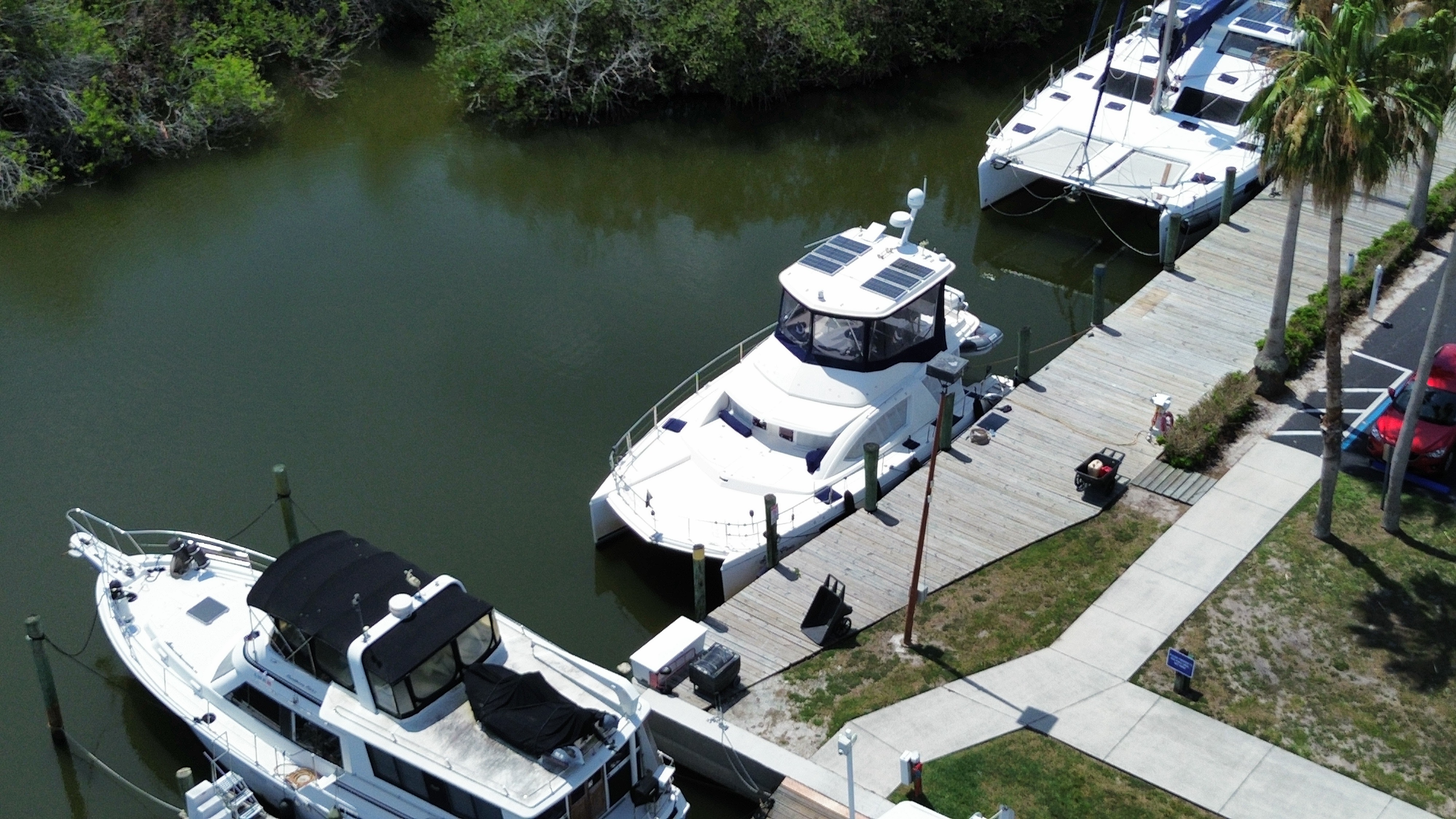 Boat image 3