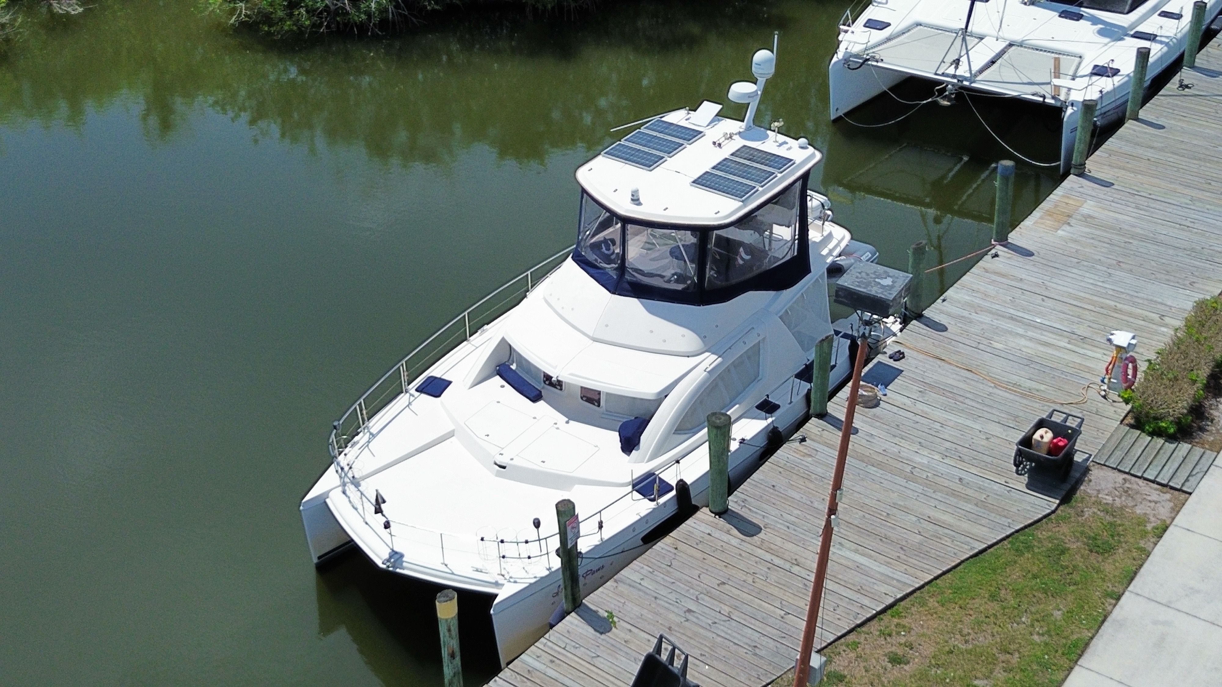 Boat image 1