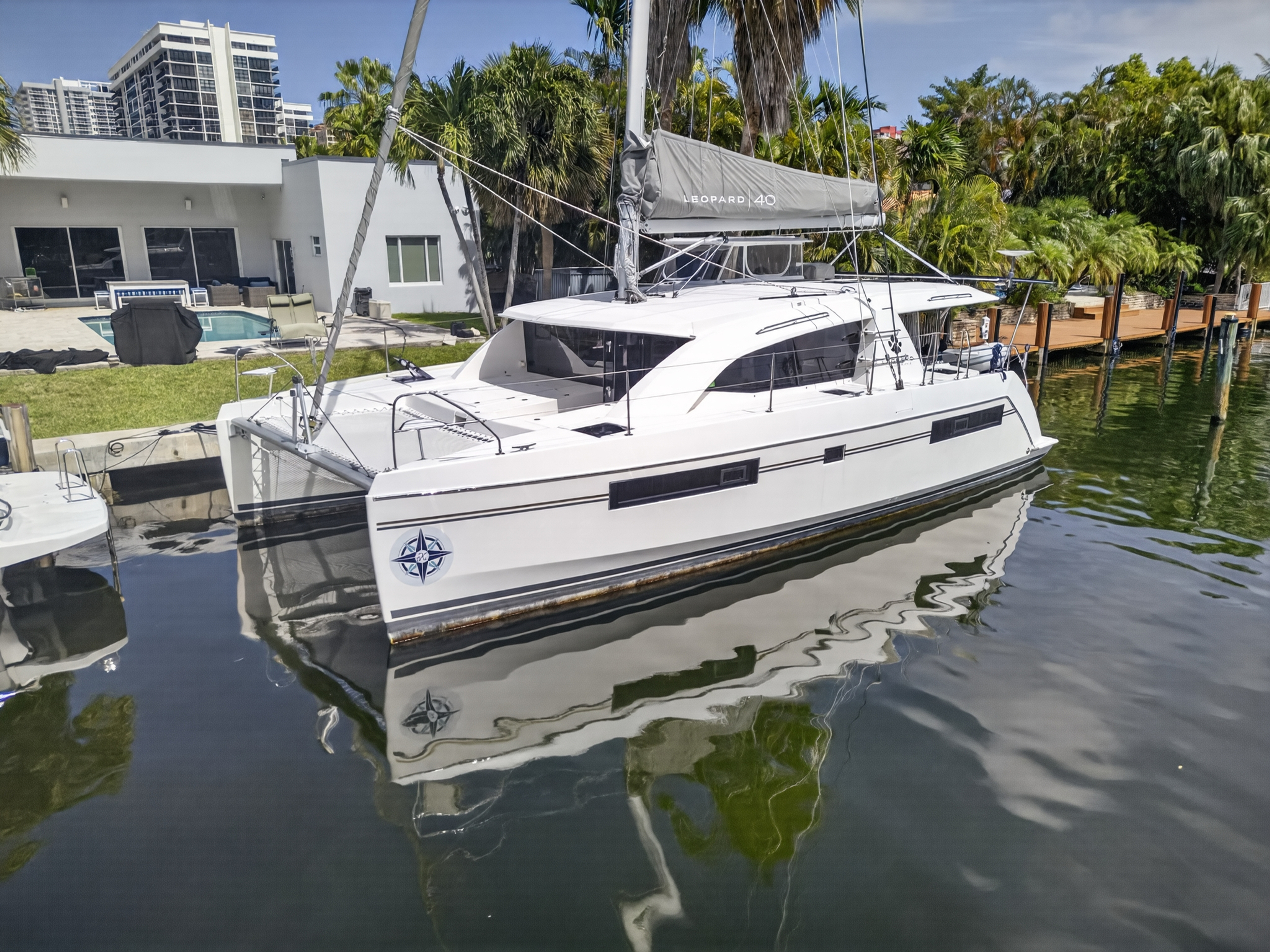 Boat image 118