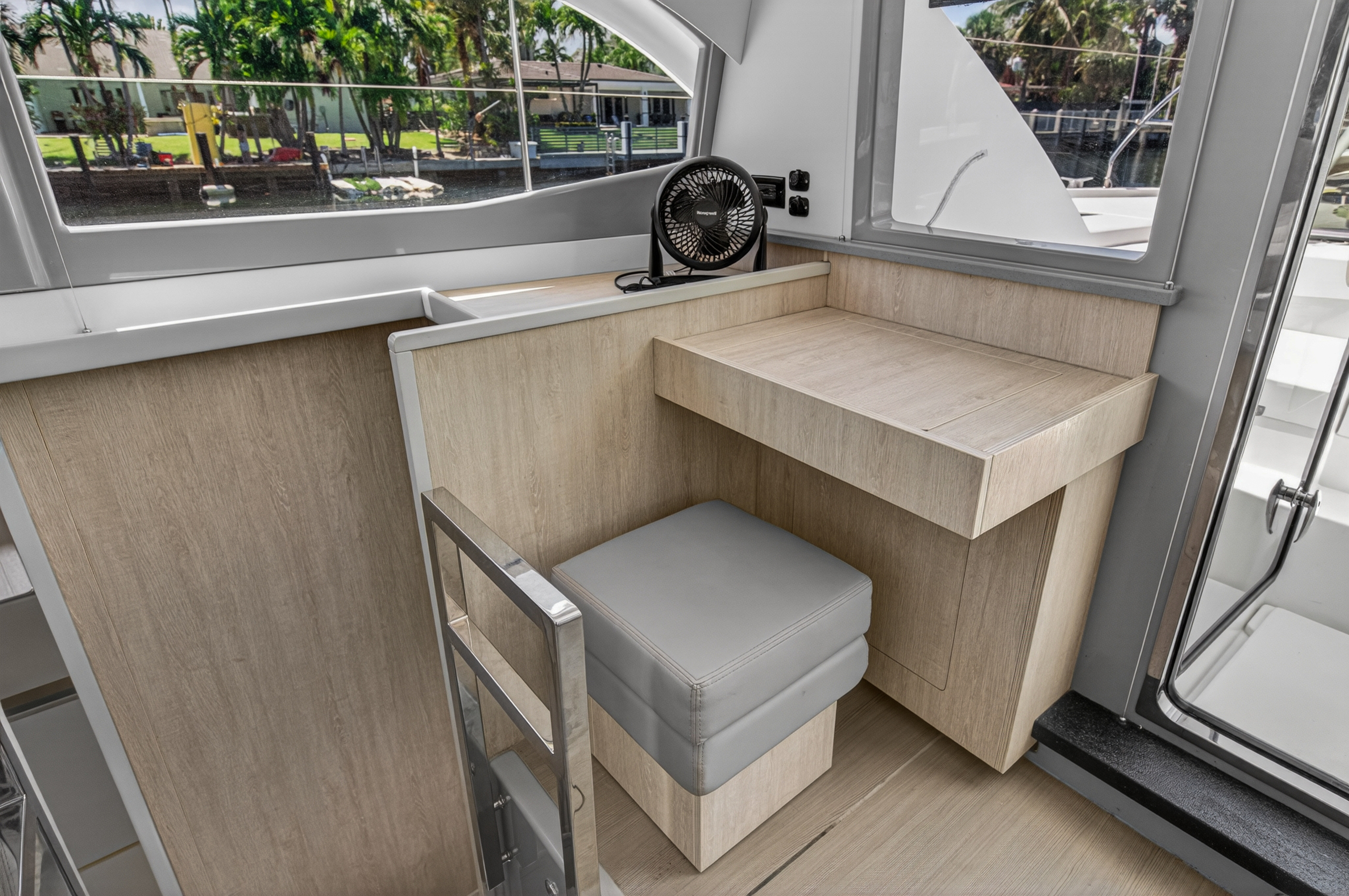 Boat image 29