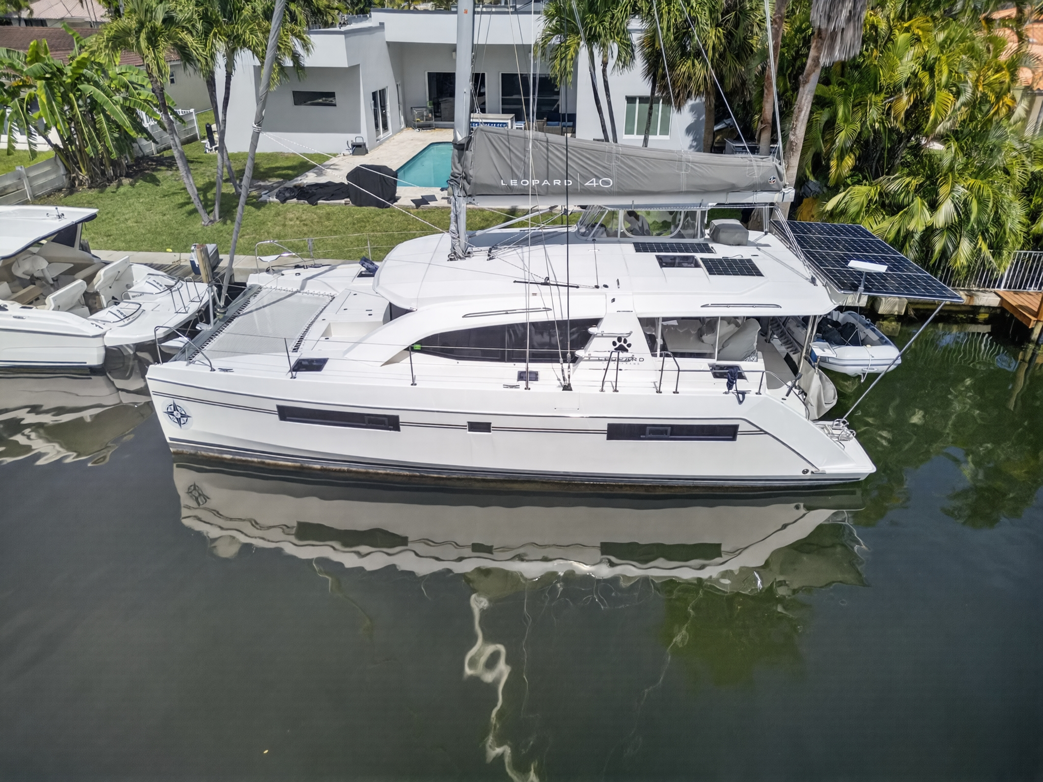 Boat image 99