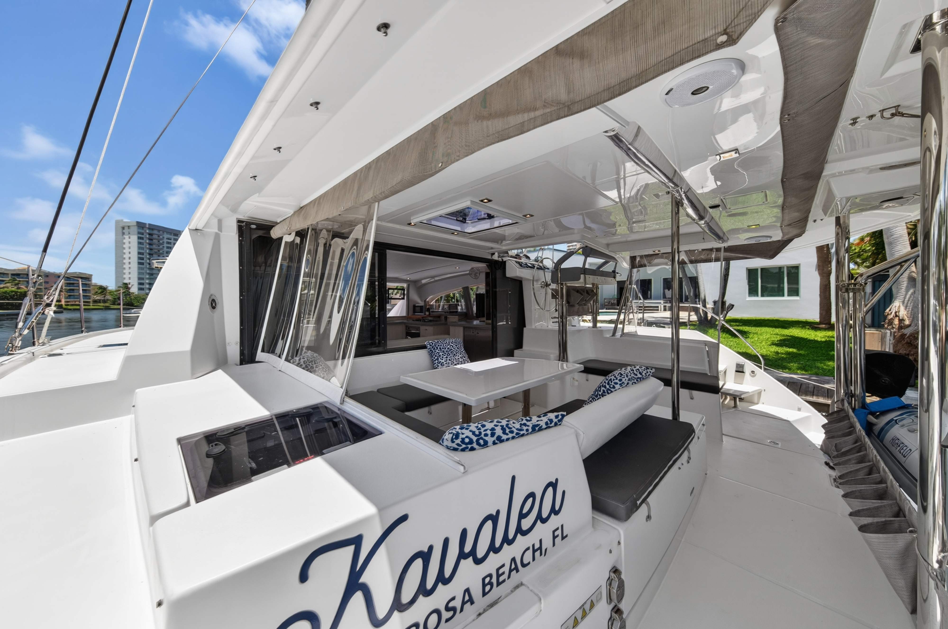Boat image 24