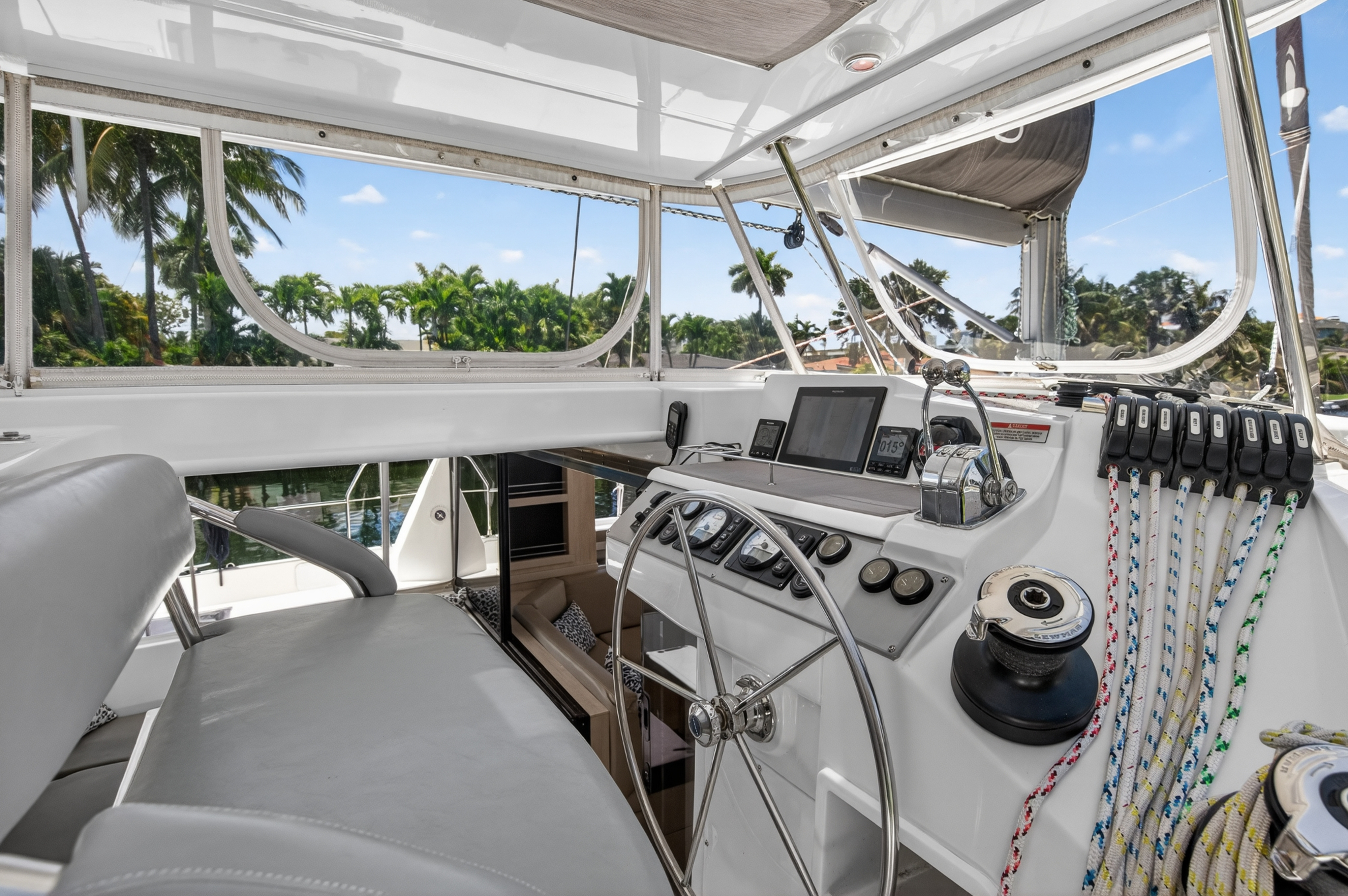 Boat image 8
