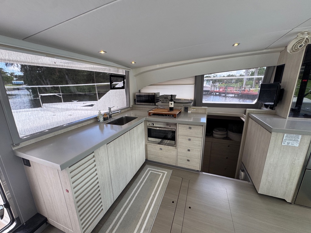 Boat image 15