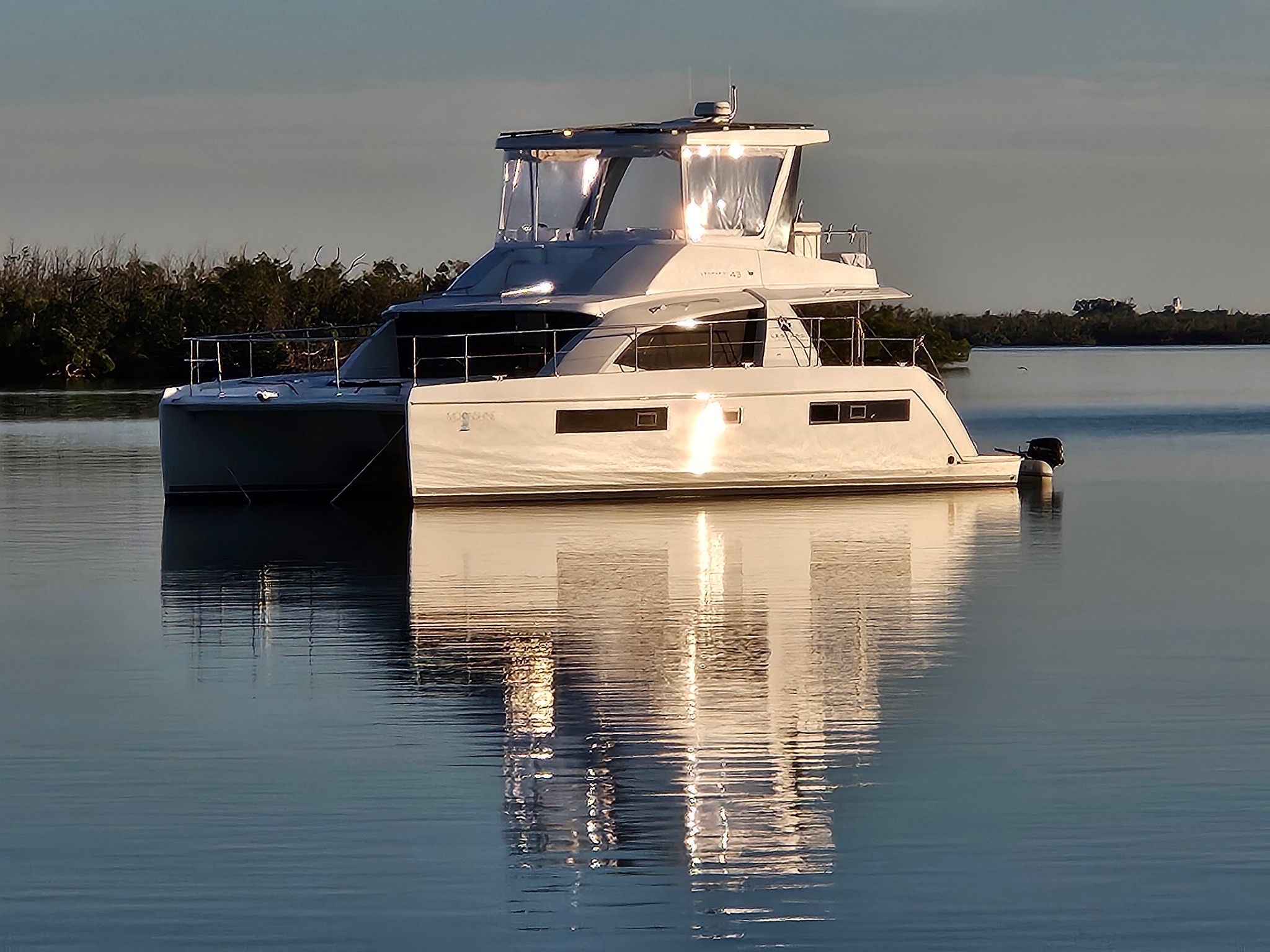 Boat image 1