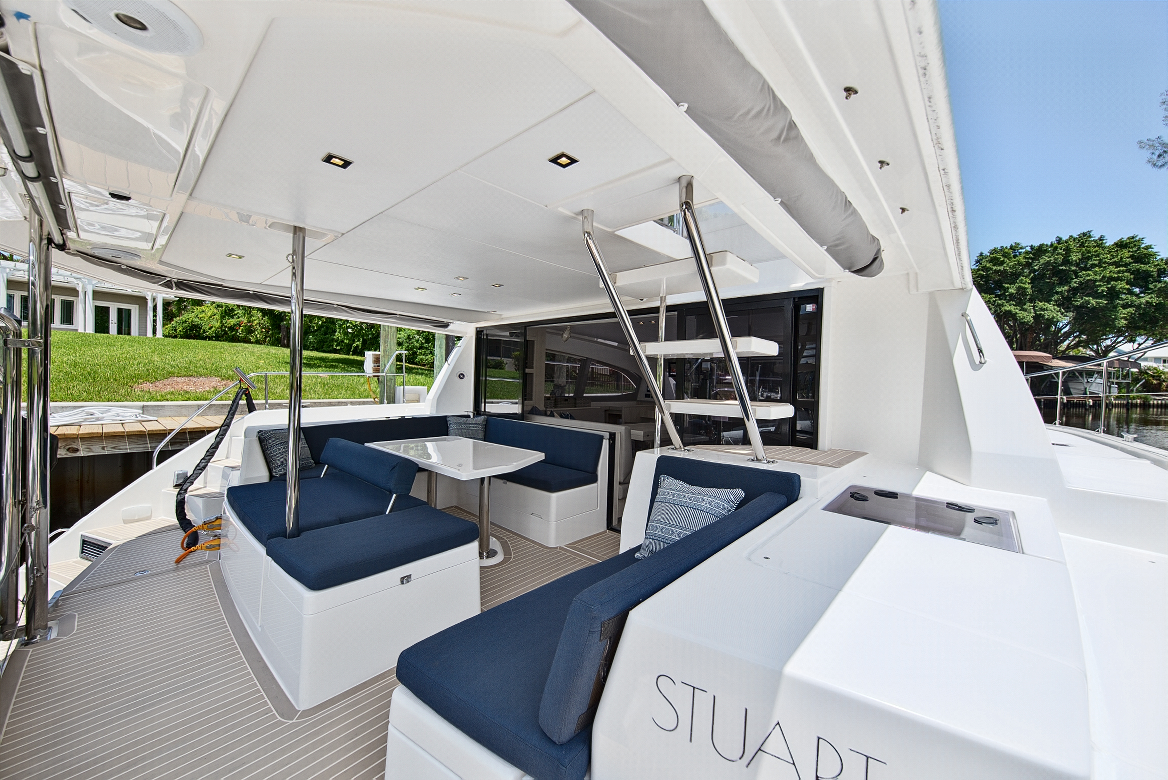 Boat image 9