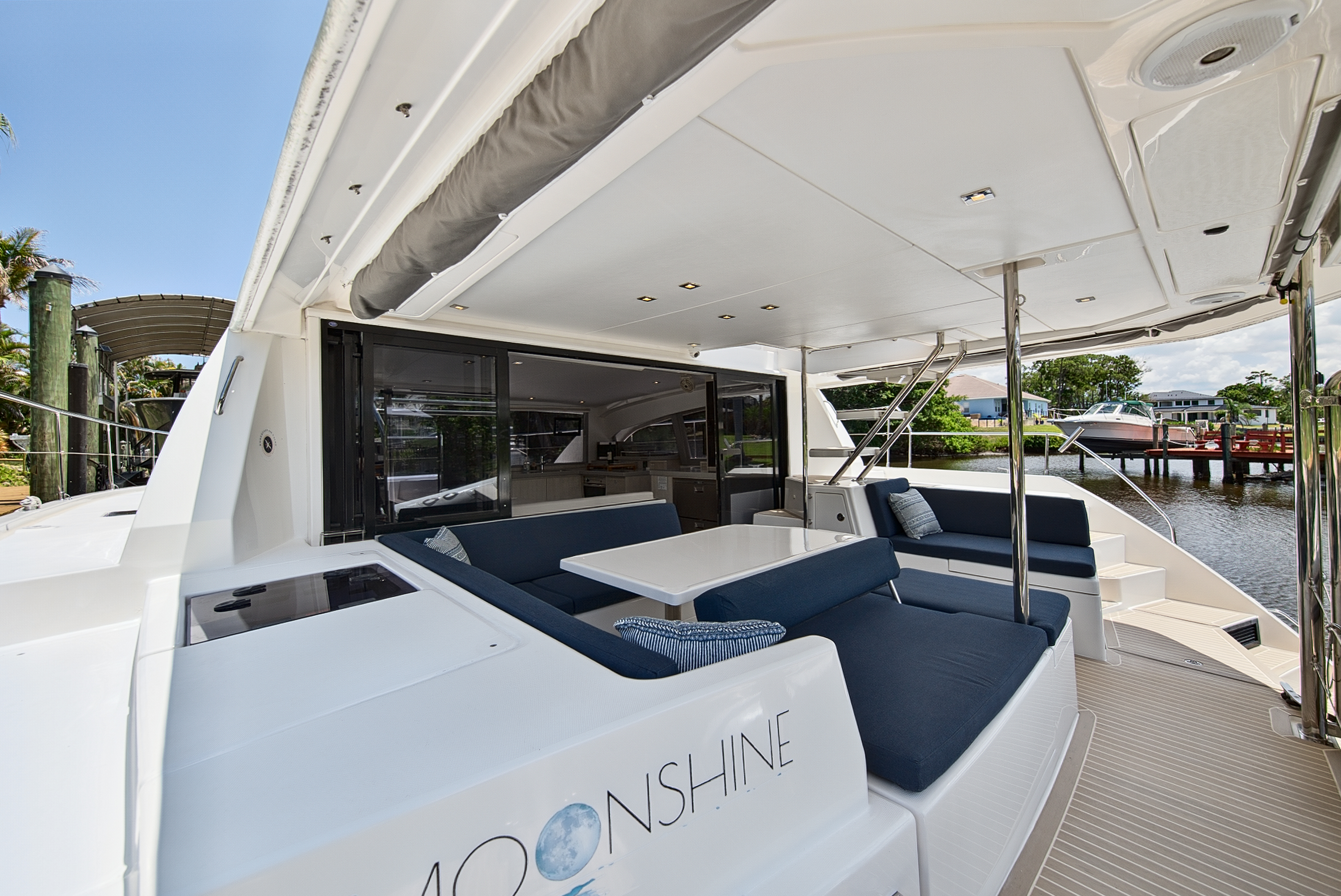 Boat image 7