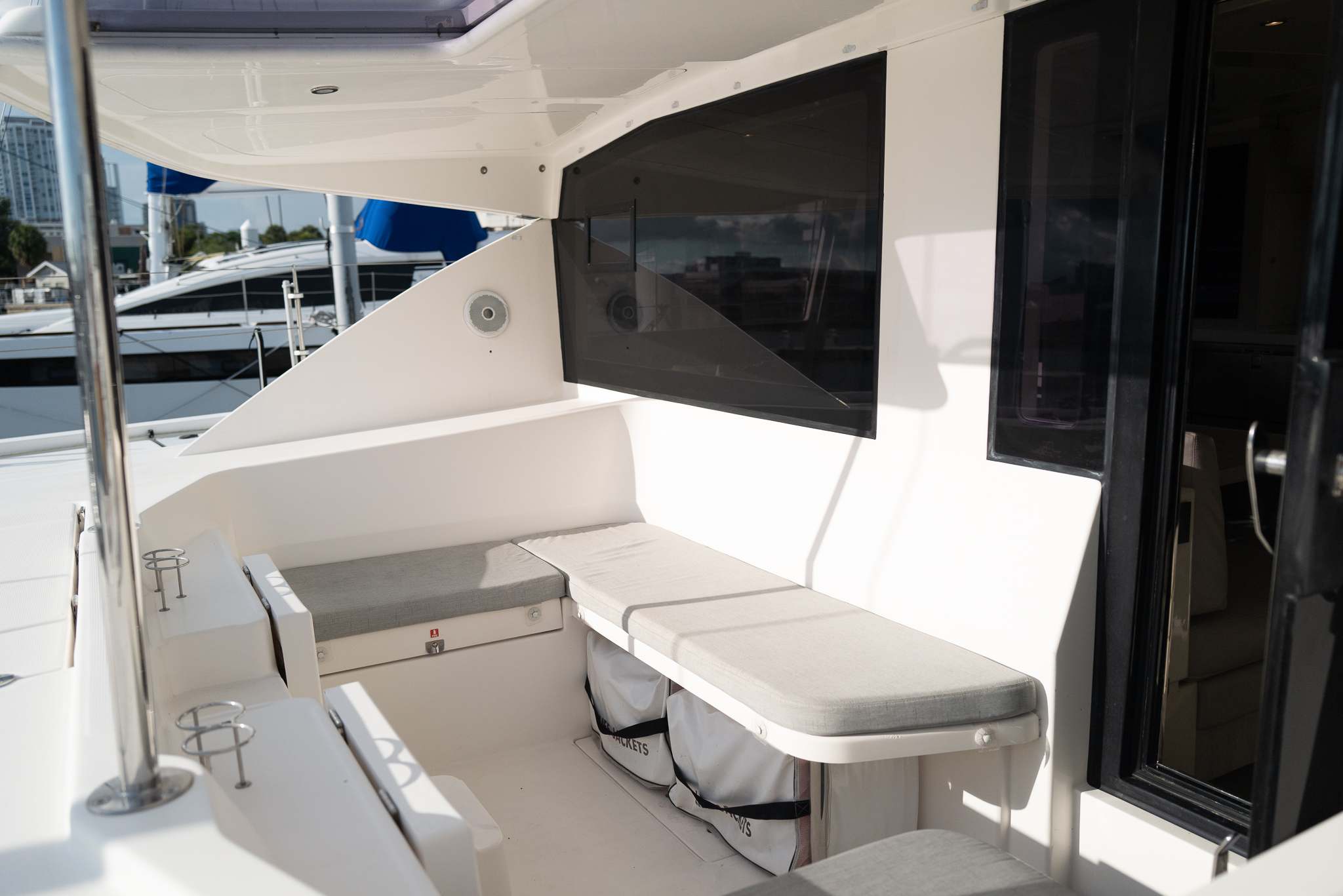 Boat image 5