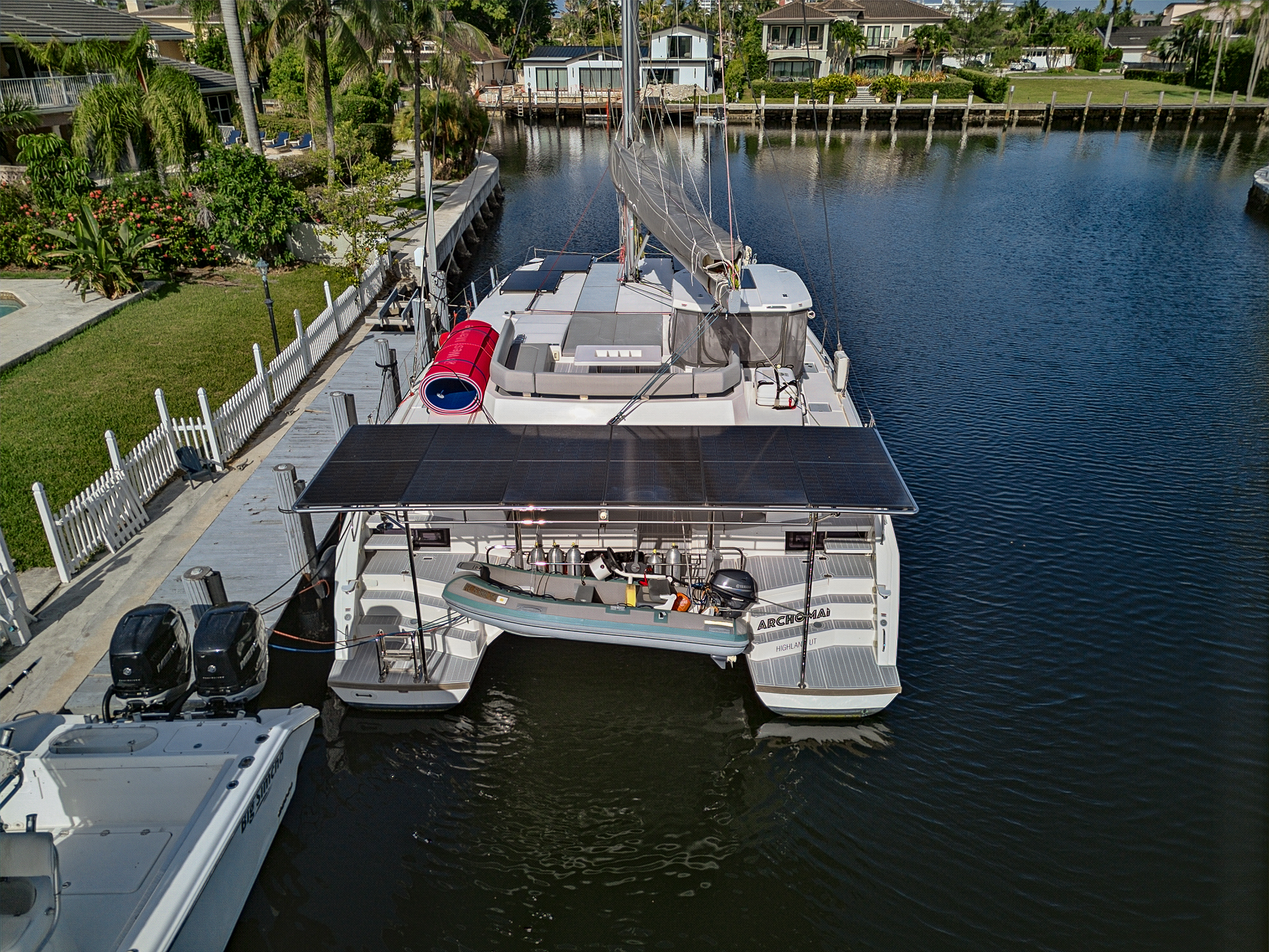 Boat image 100