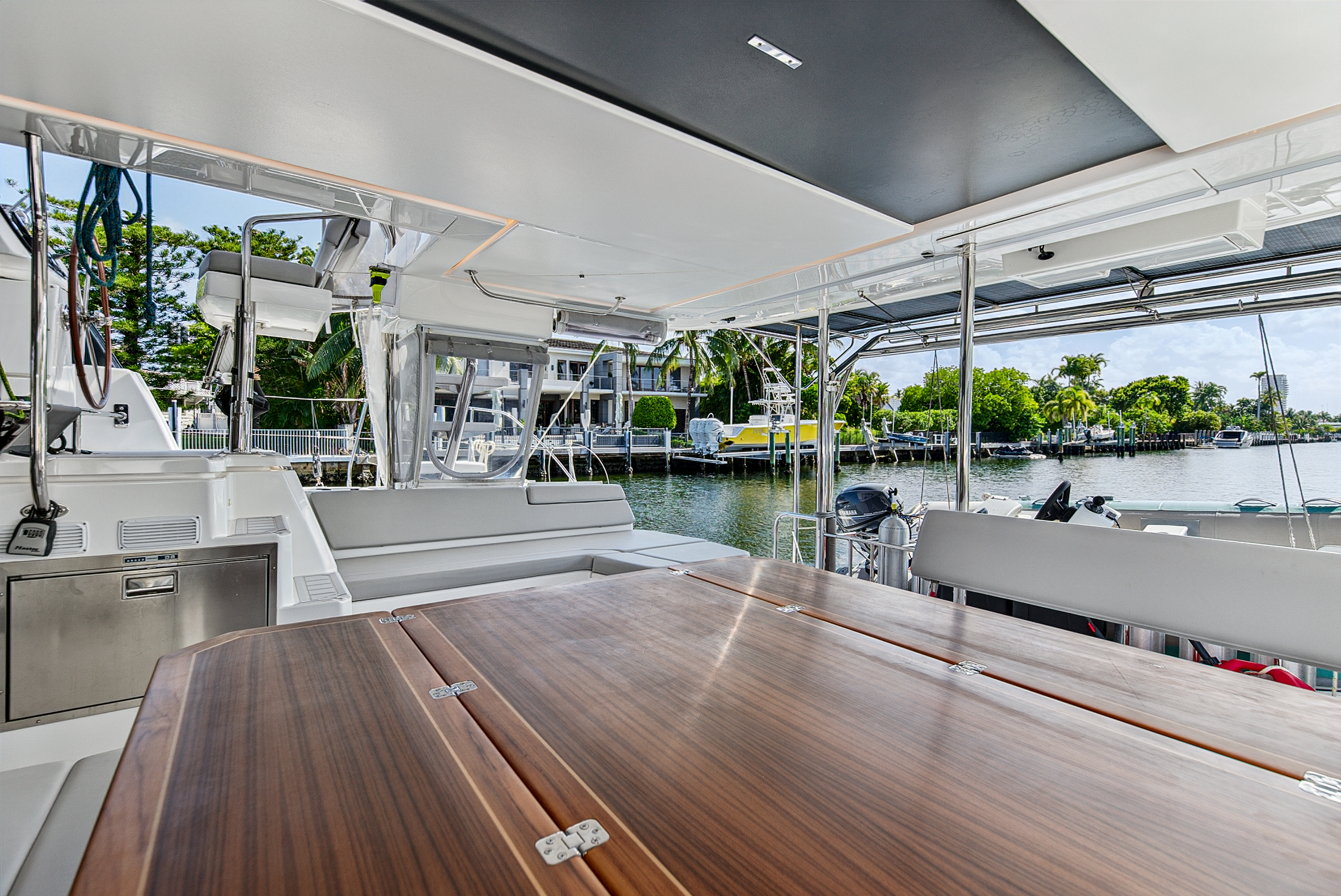 Boat image 11