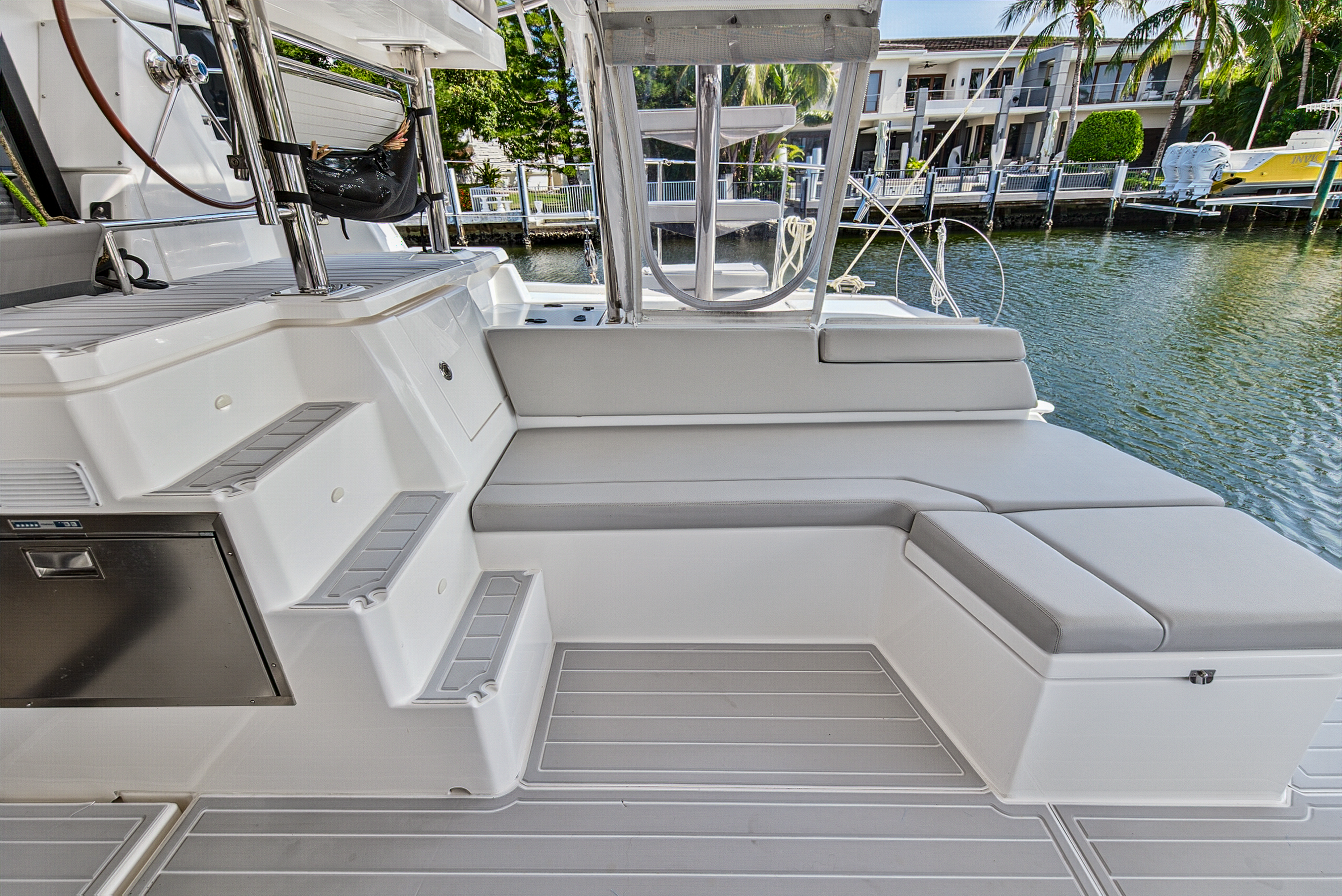 Boat image 16