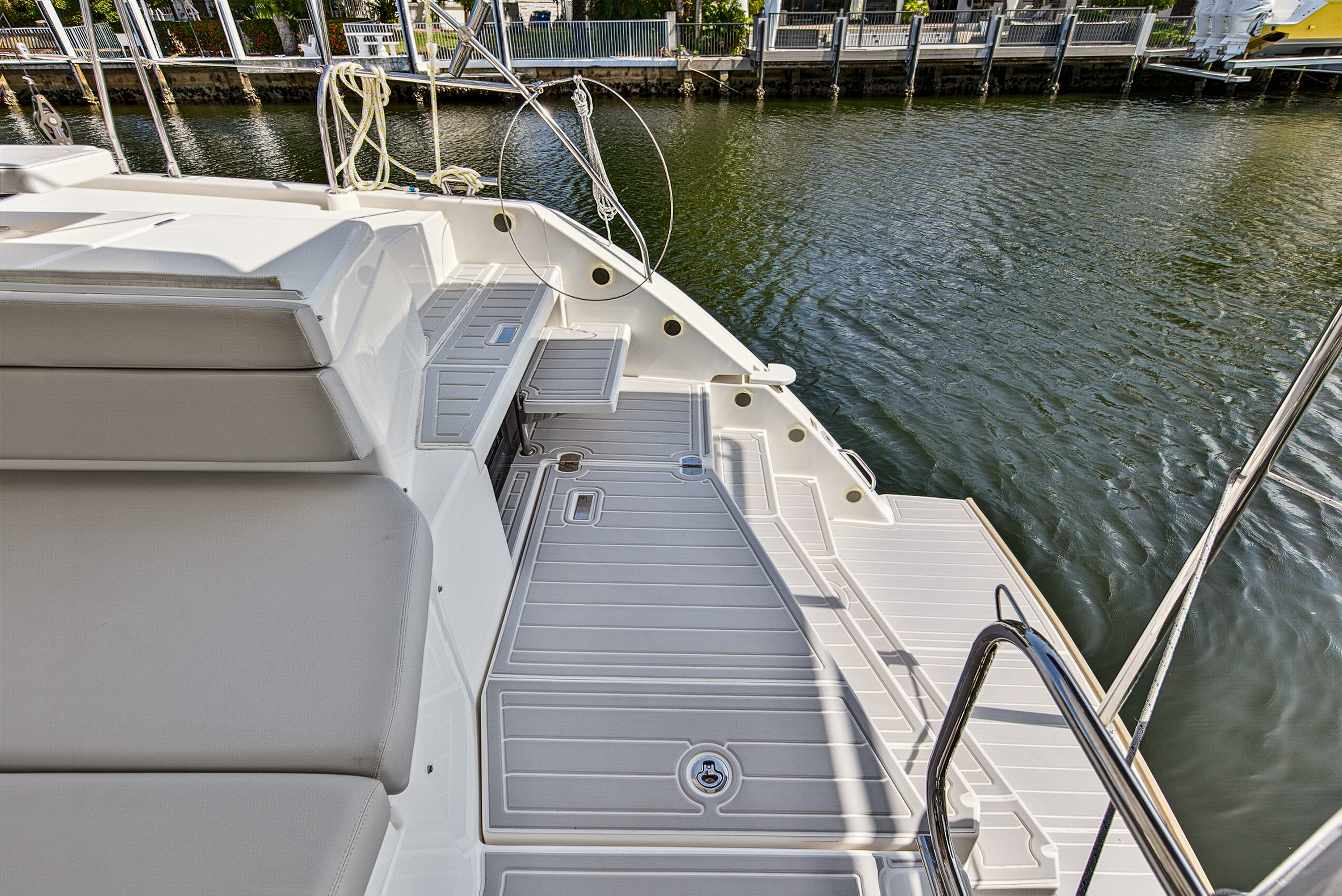 Boat image 109