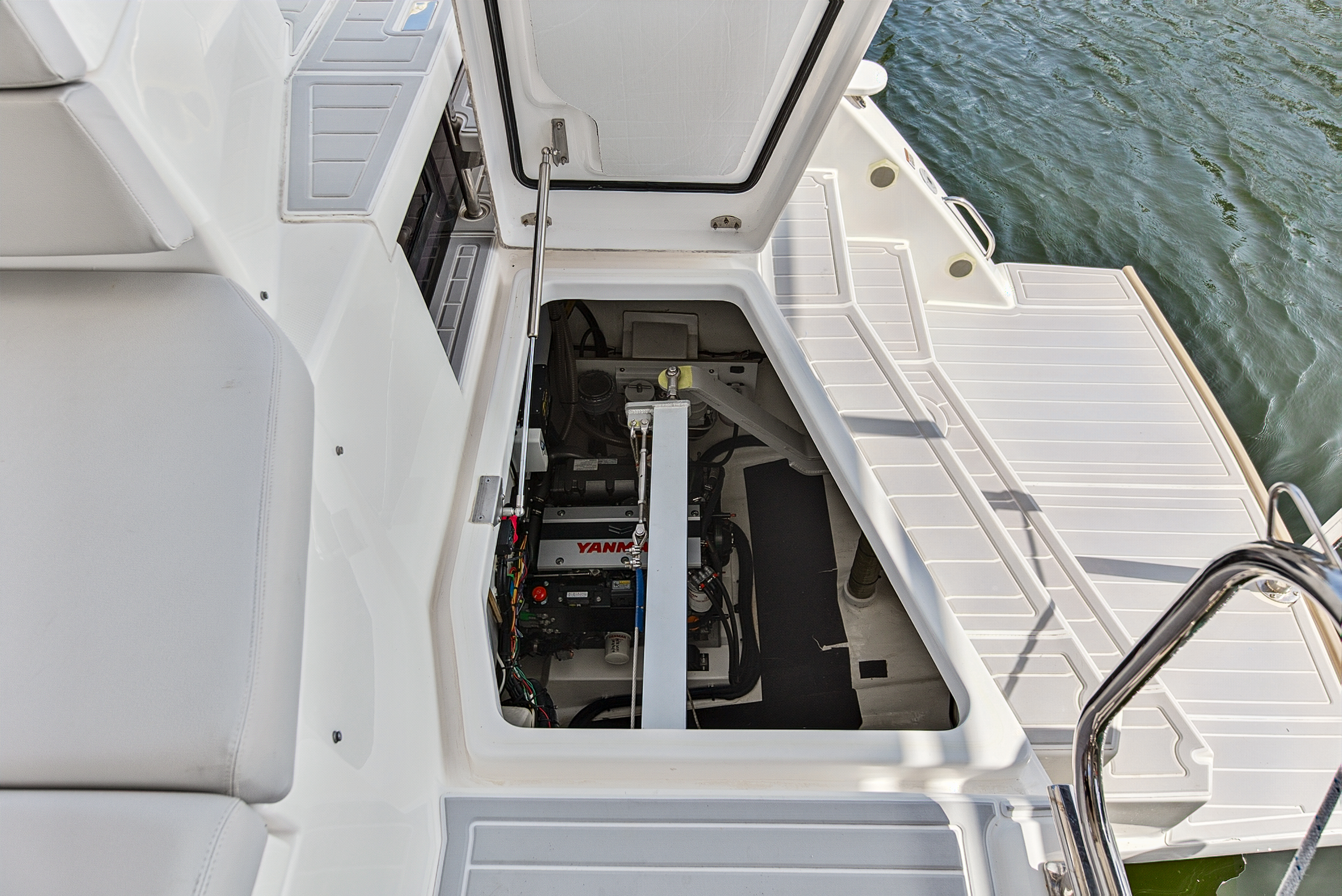 Boat image 116