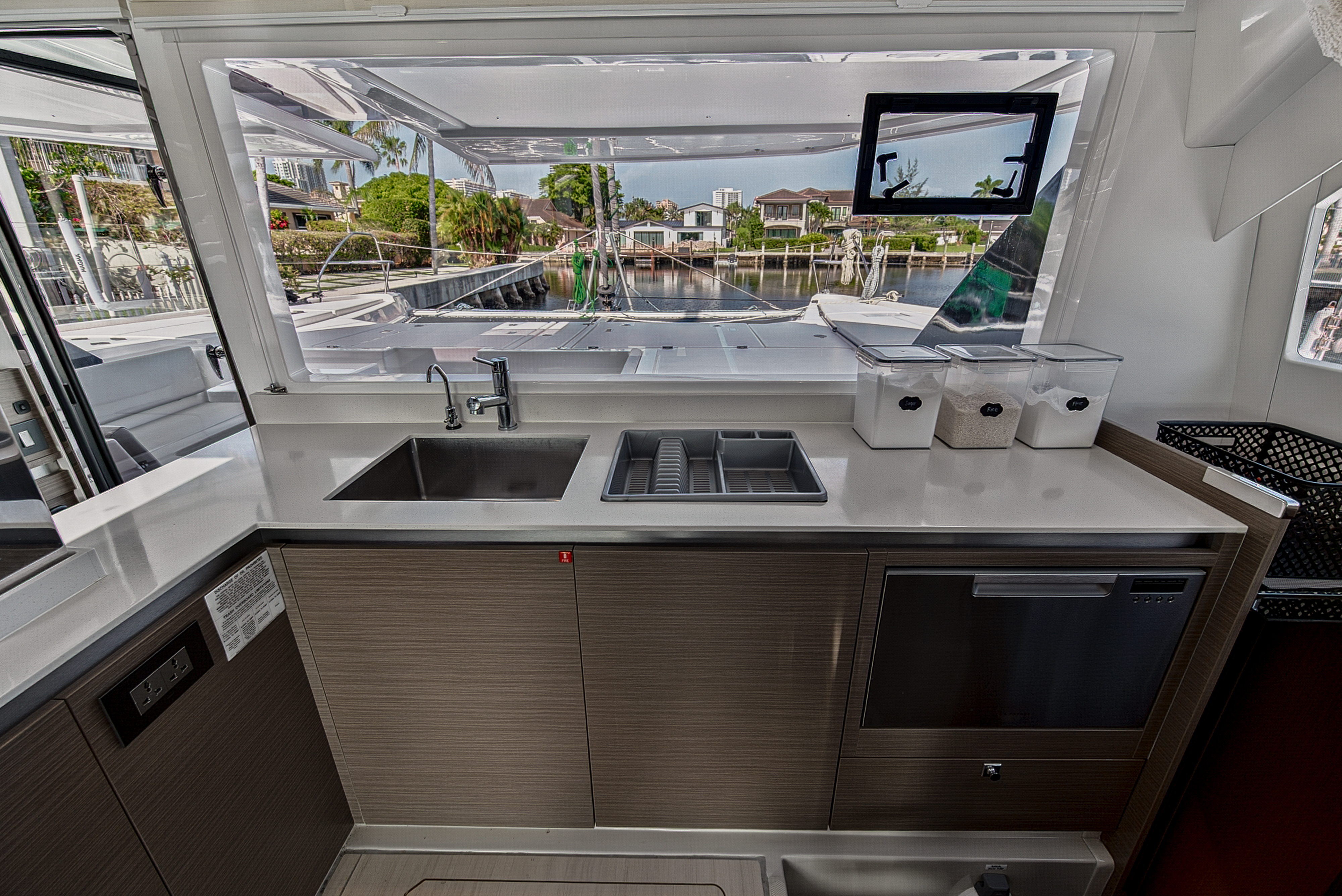 Boat image 60