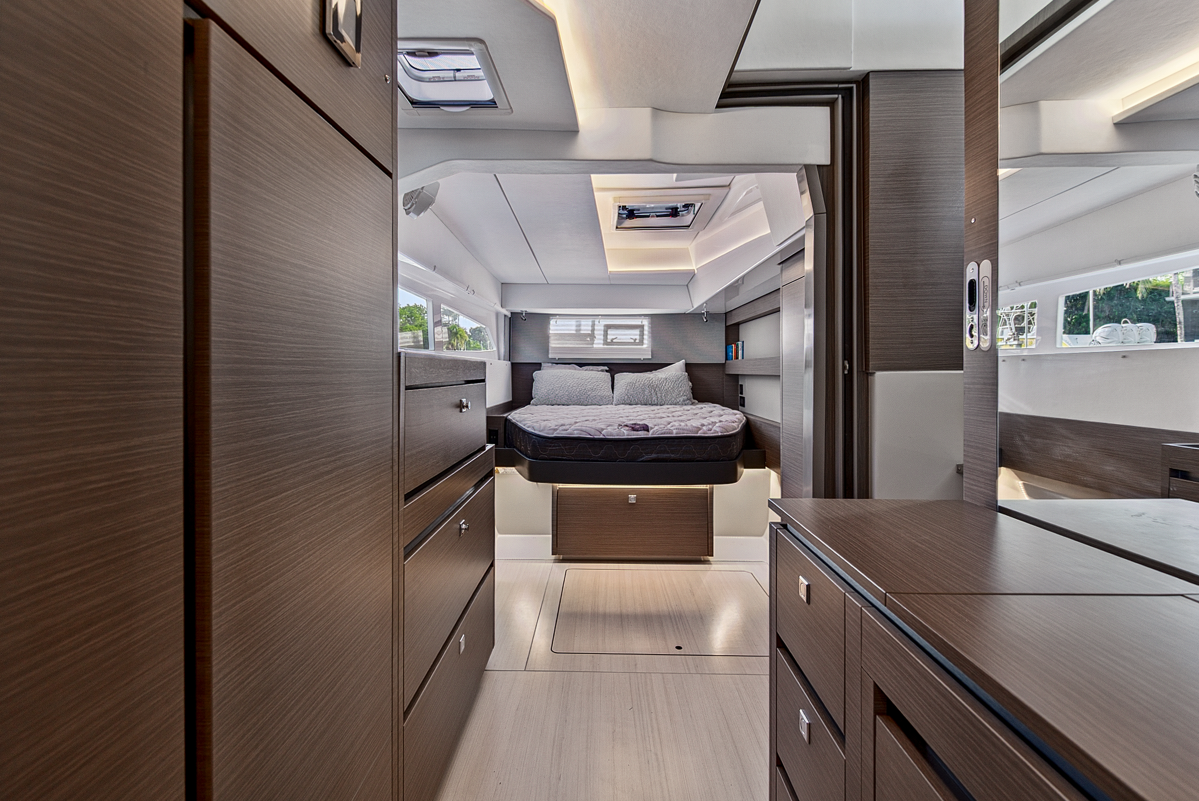 Boat image 78