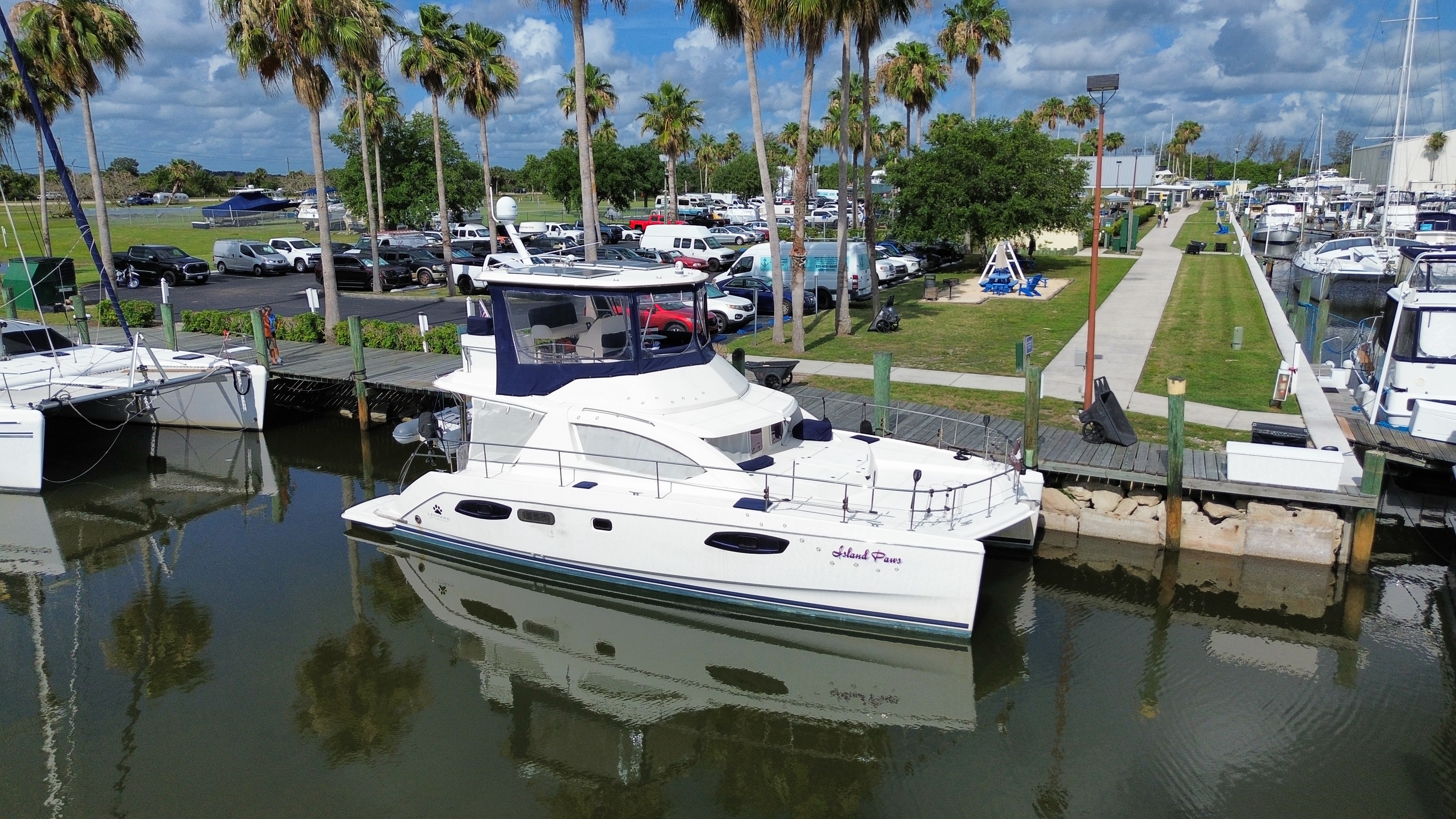 Boat image 1