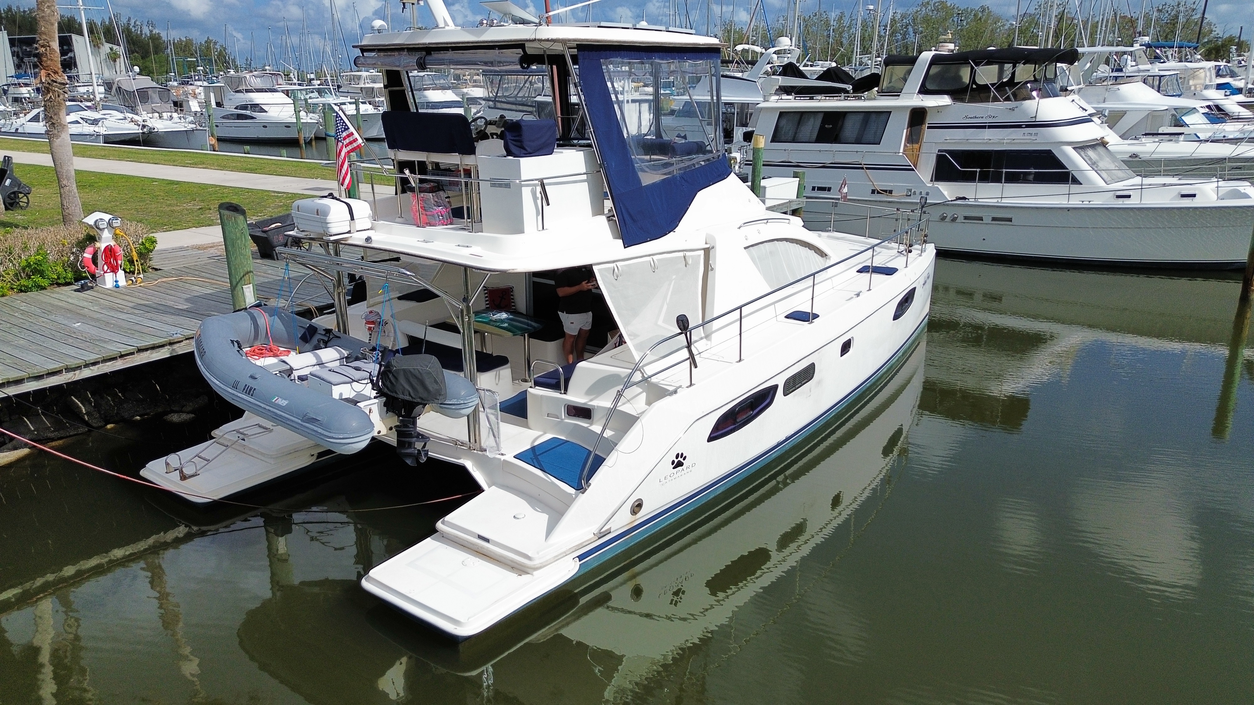 Boat image 136