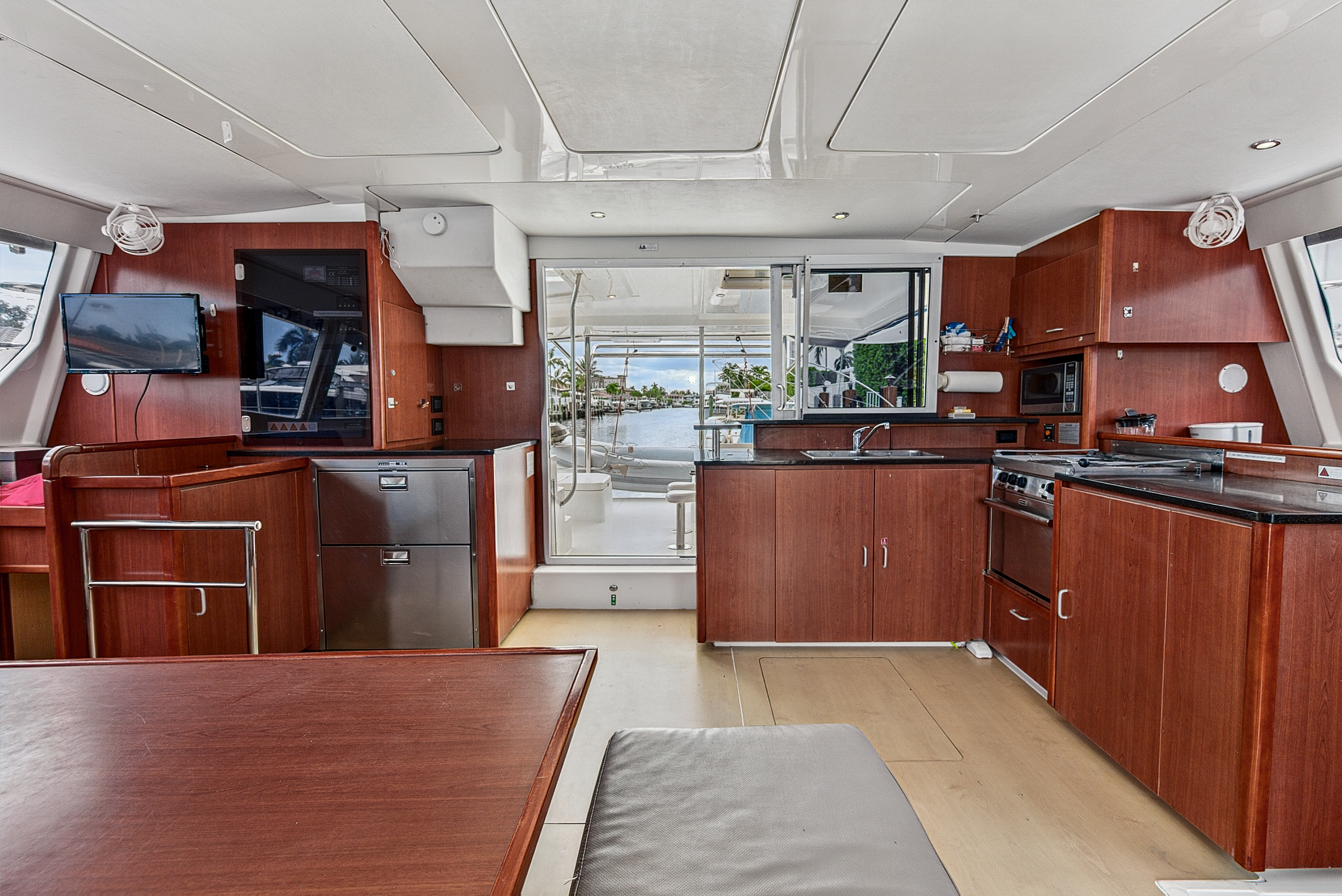 Boat image 53