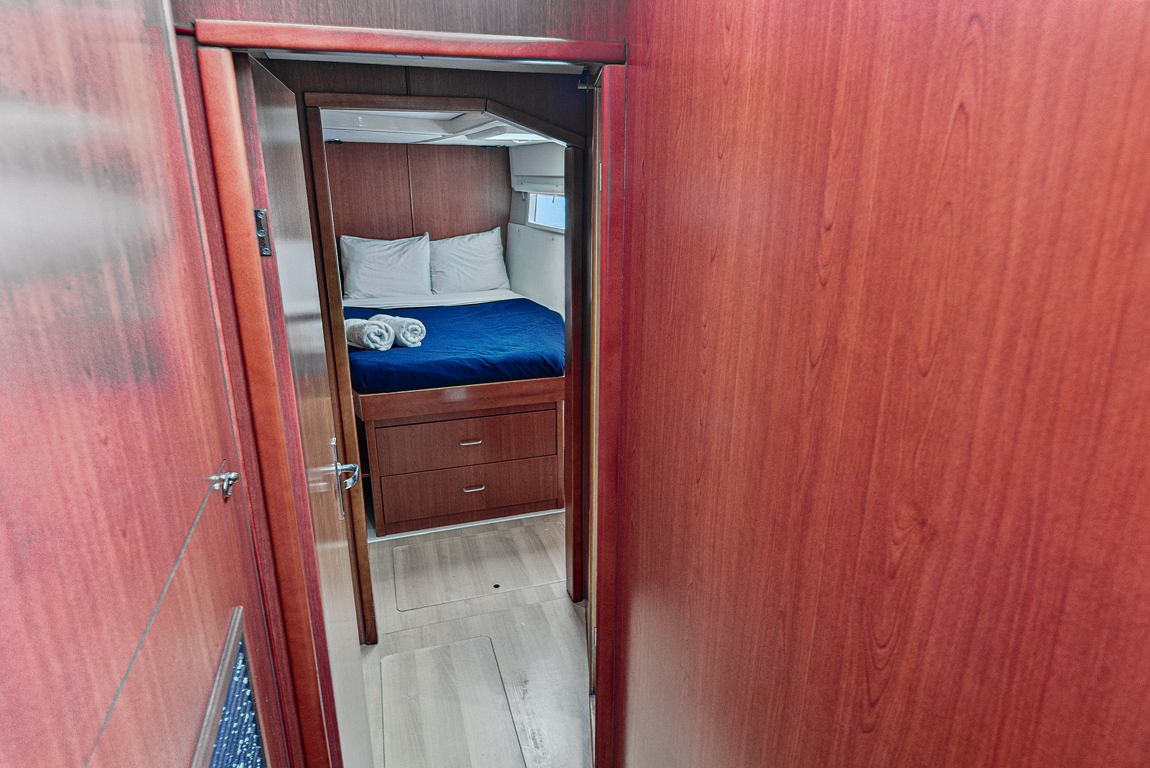 Boat image 74