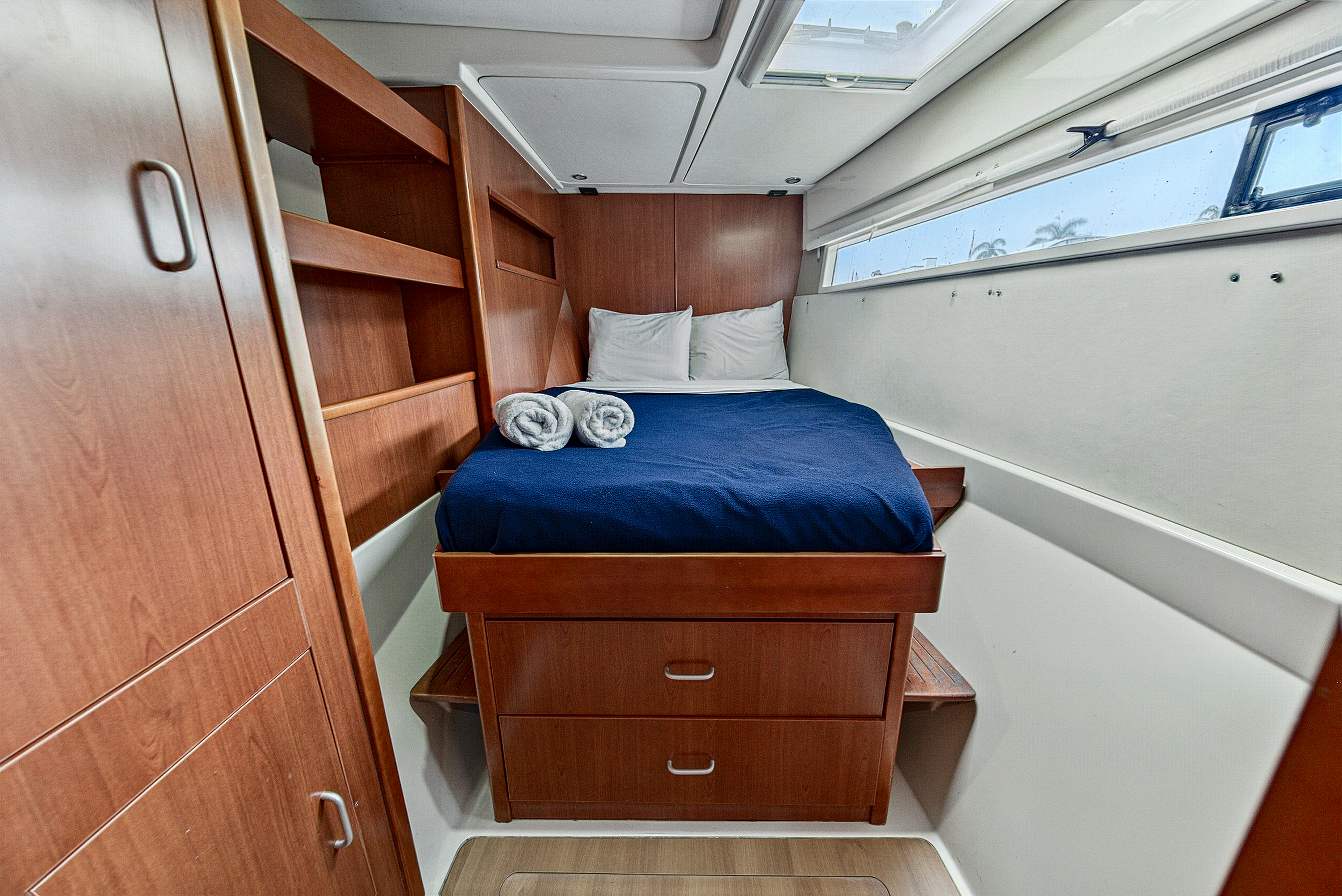 Boat image 75
