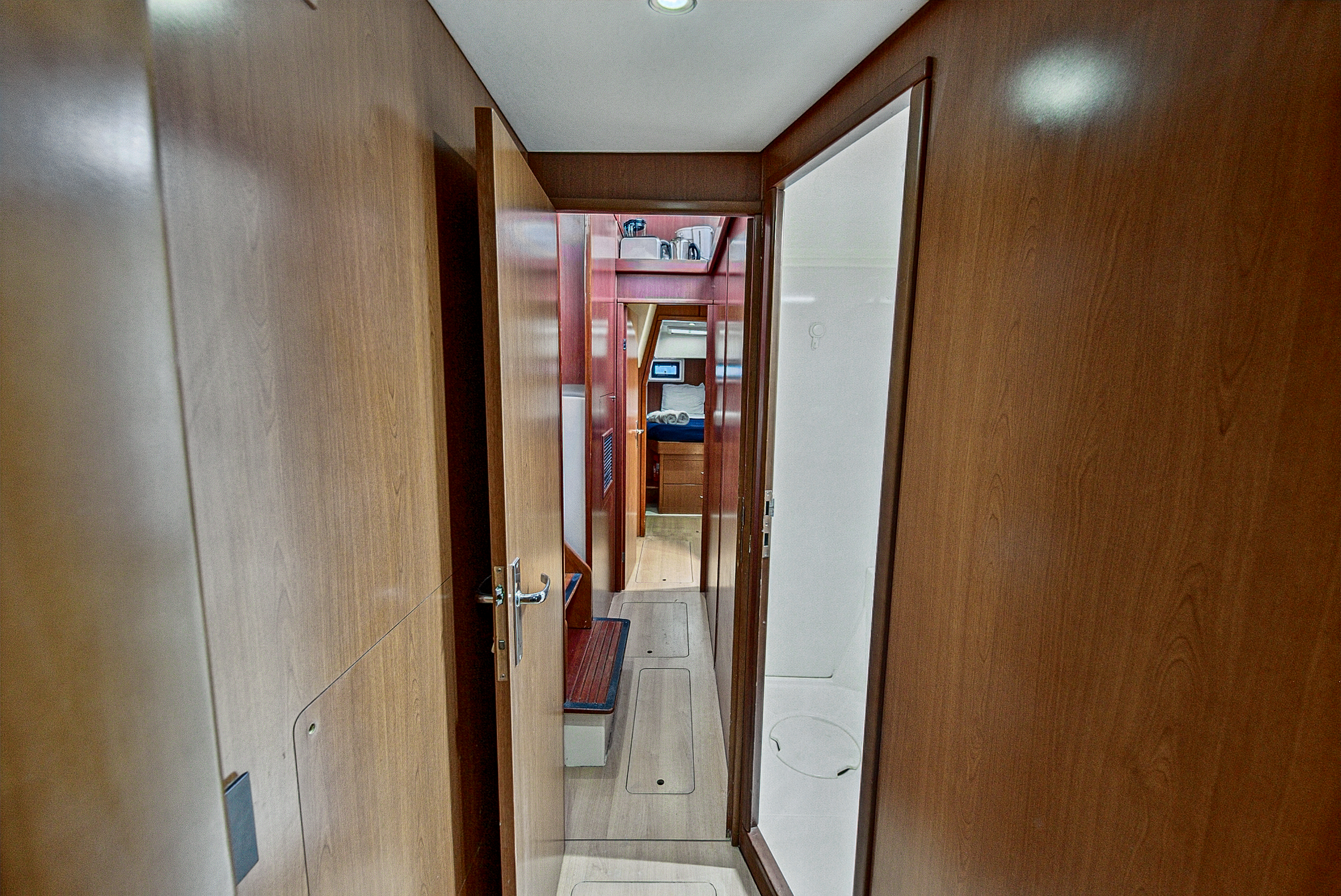 Boat image 90