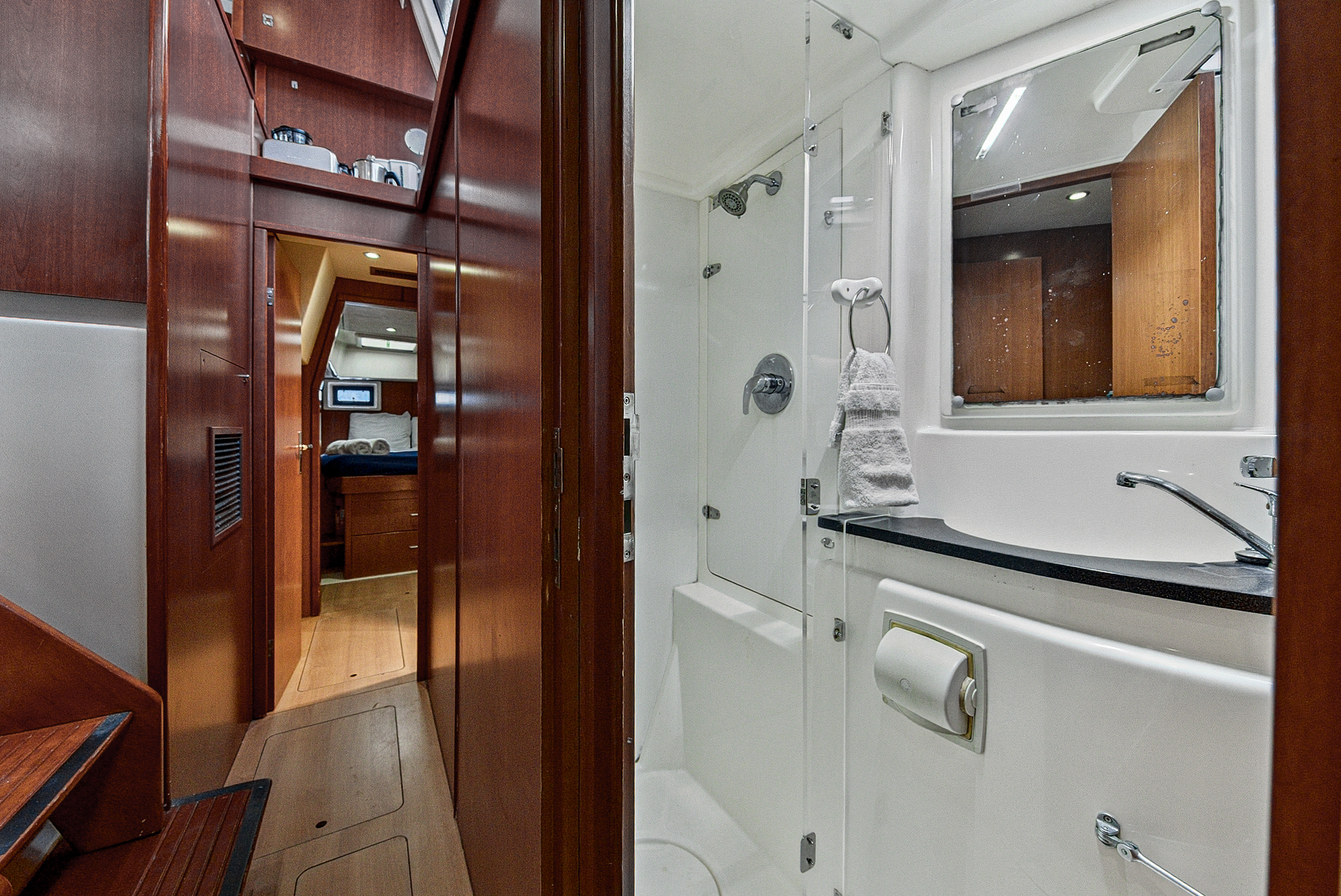 Boat image 104