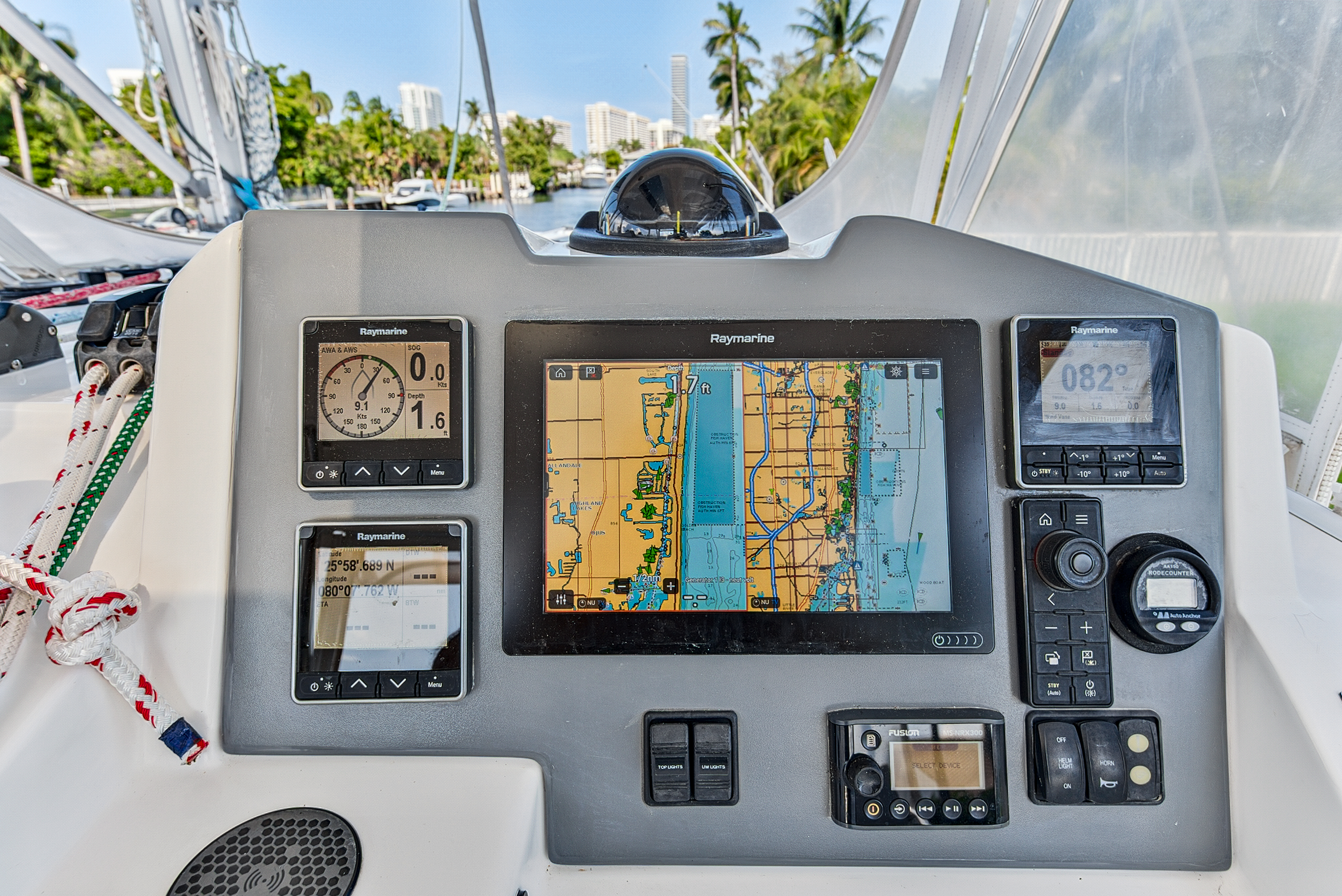 Boat image 22