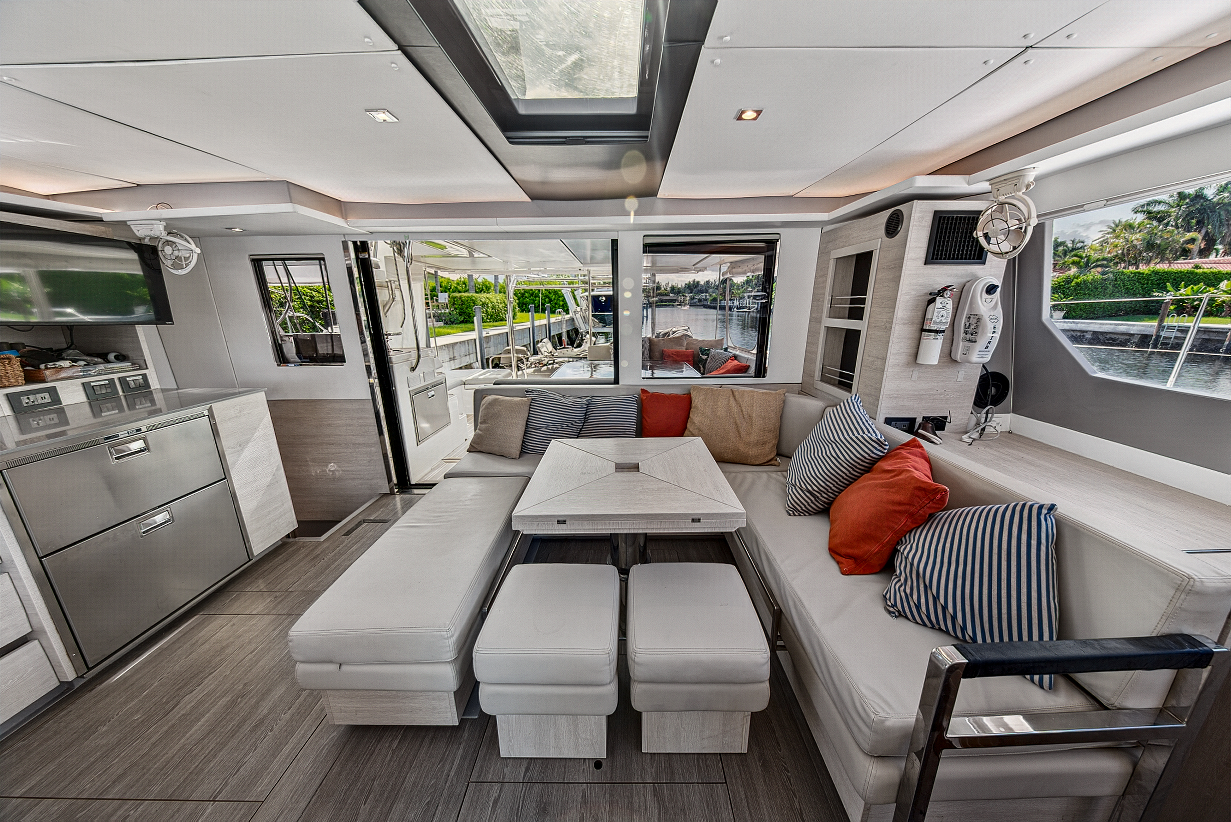 Boat image 68