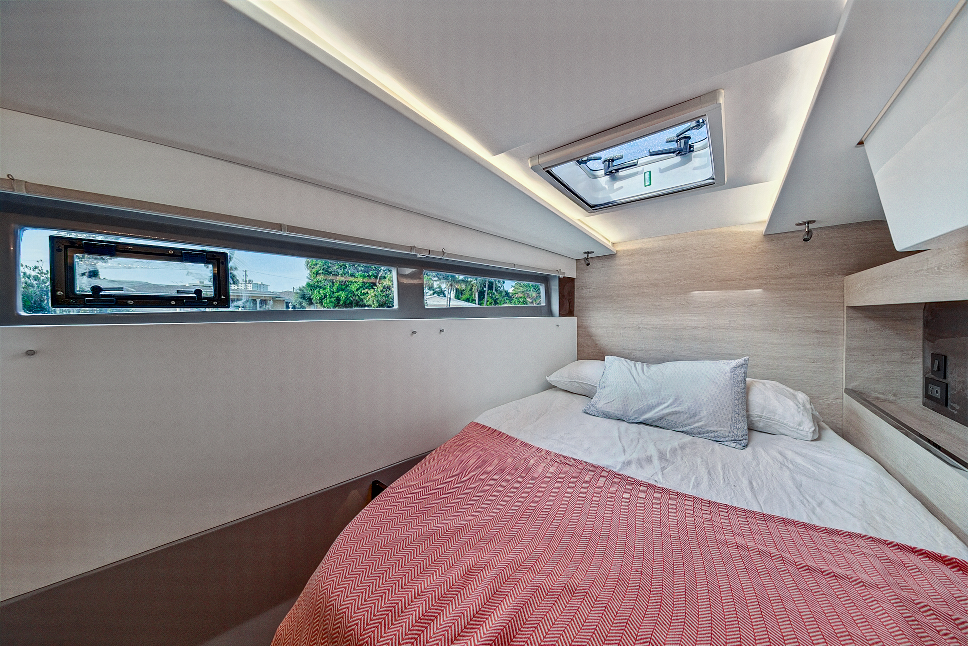 Boat image 114