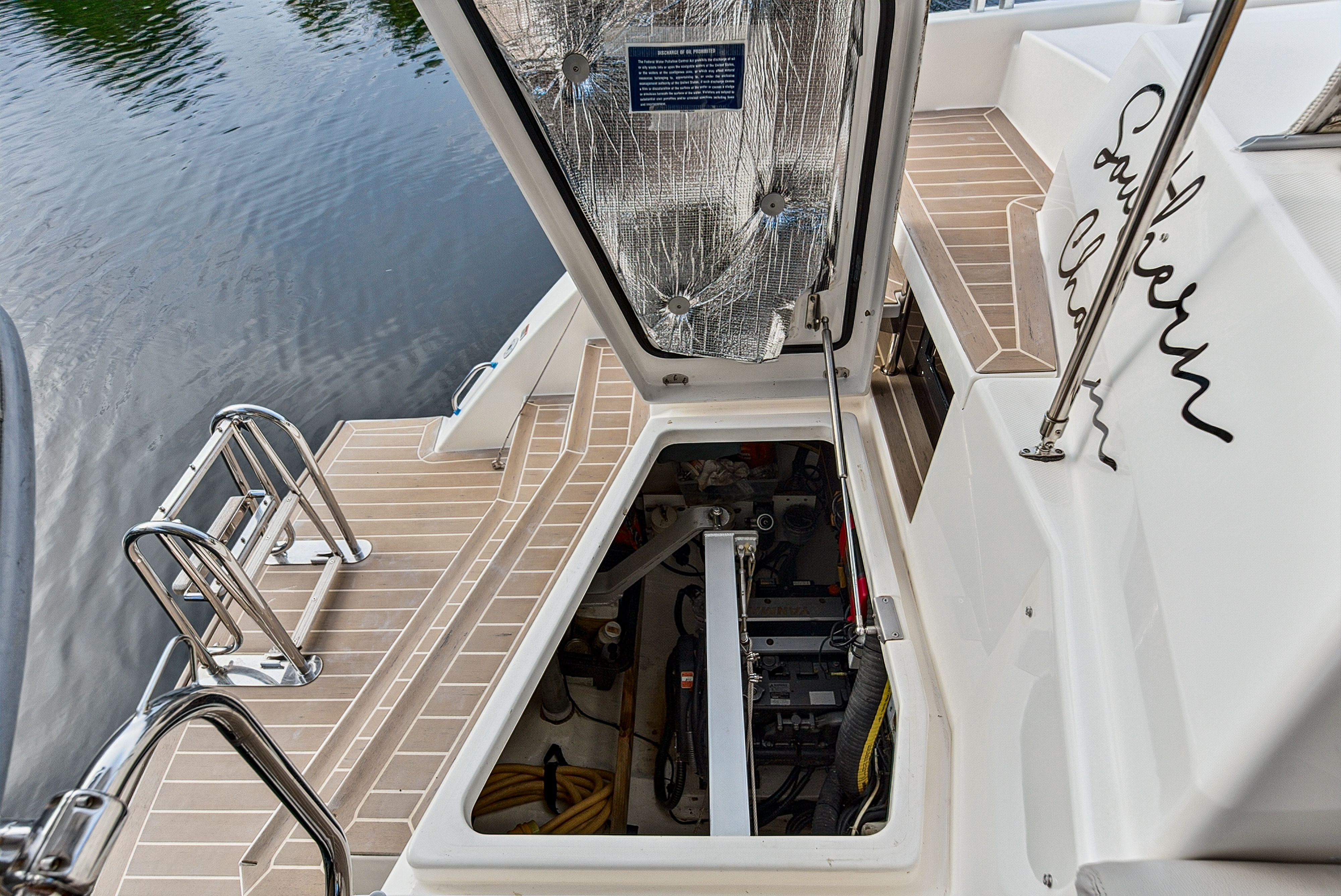 Boat image 122